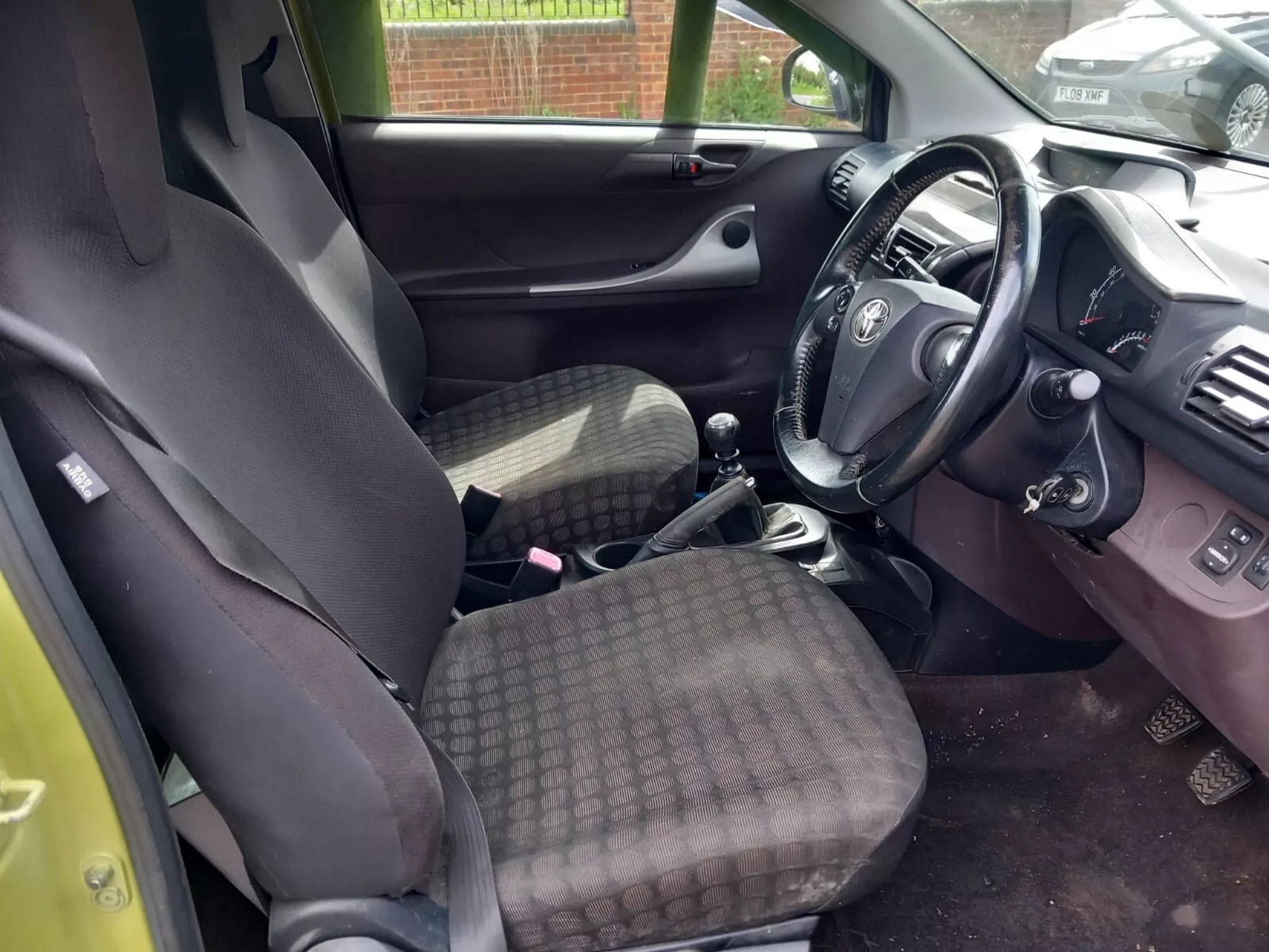 Toyota IQ - Professor Zundapp (21)