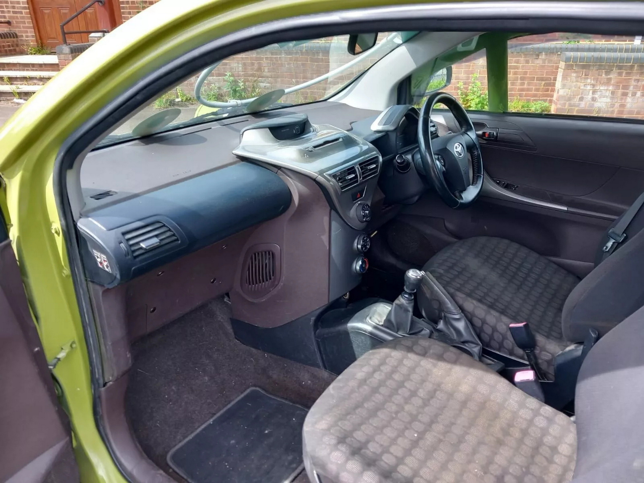 Toyota IQ - Professor Zundapp (23)