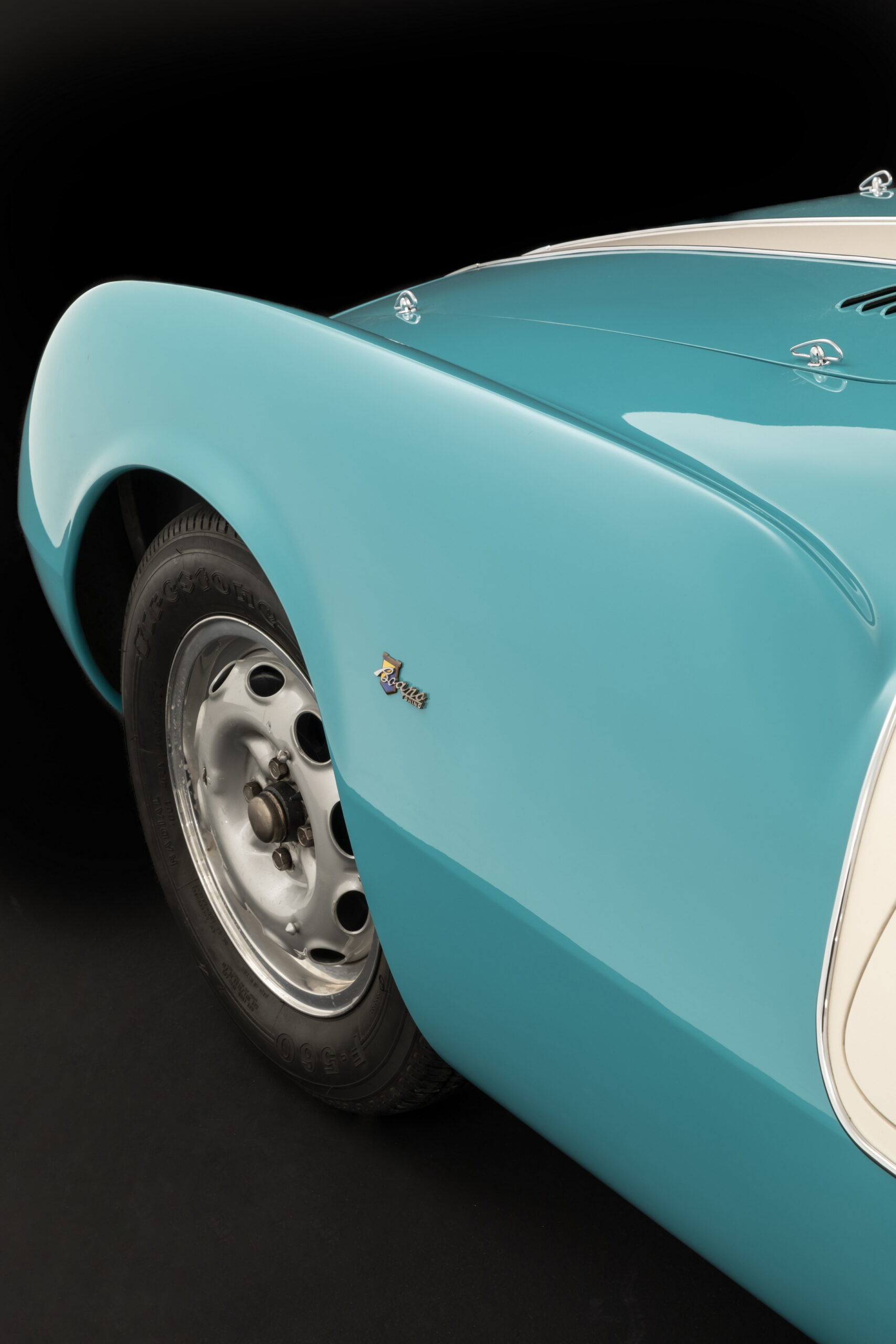 1955 Abarth 208 A Spyder Detail 17