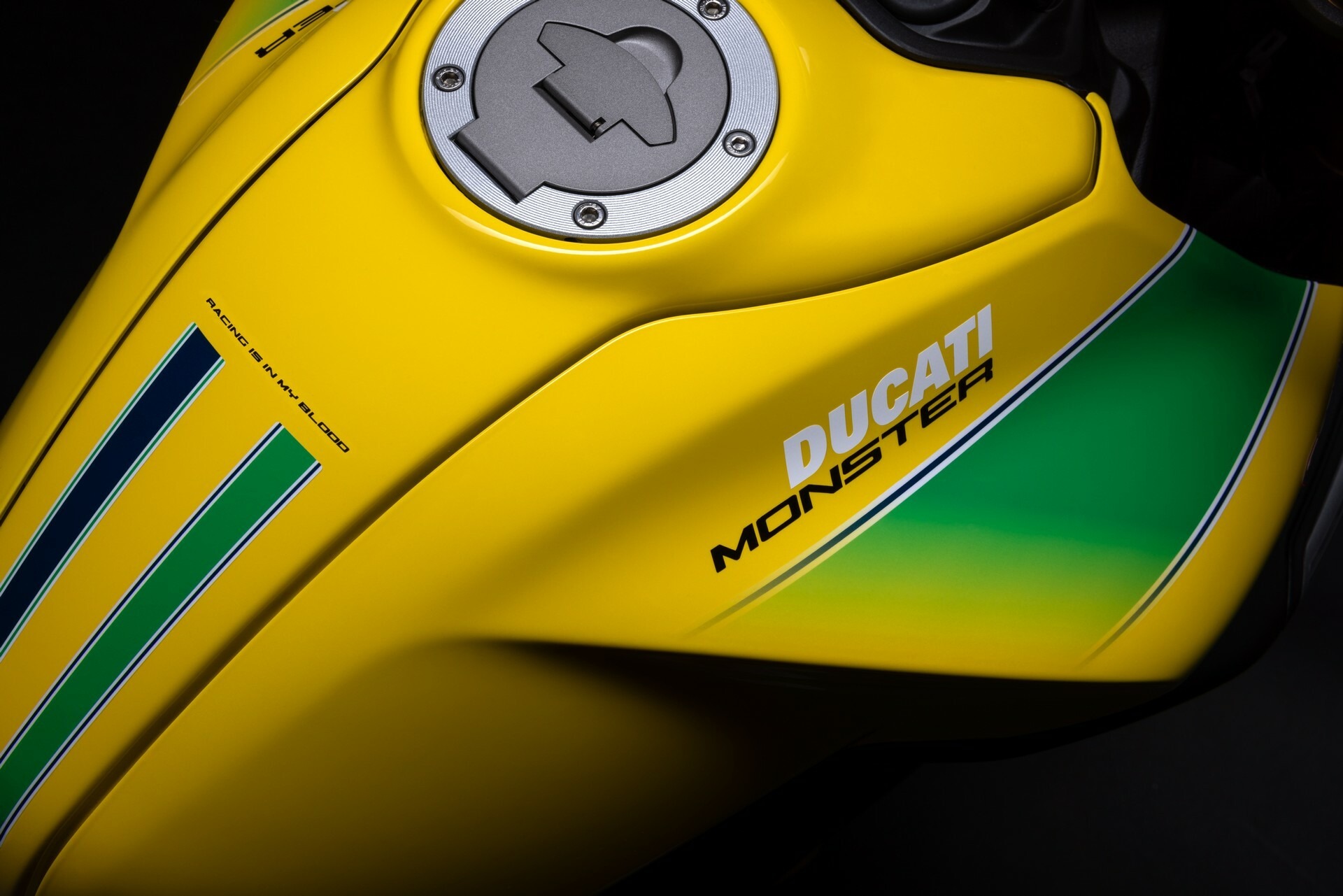 Ducati Monster Senna 516 45