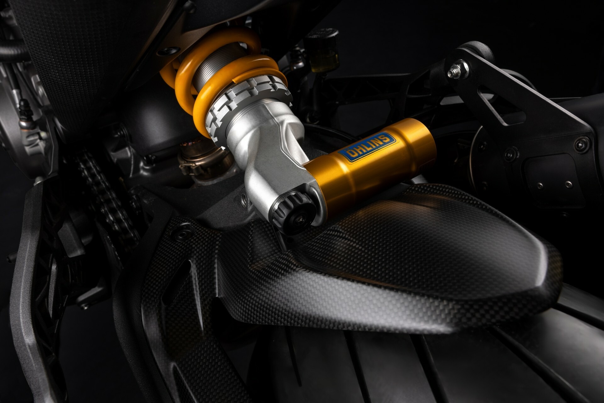 Ducati Monster Senna 516 54
