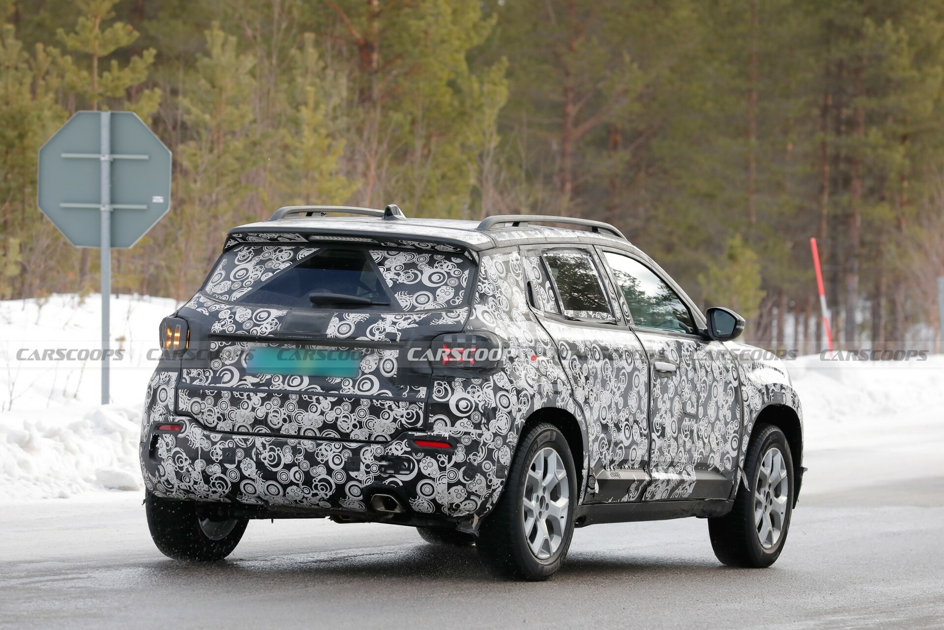 2025 Jeep Avenger 4xe 515 12
