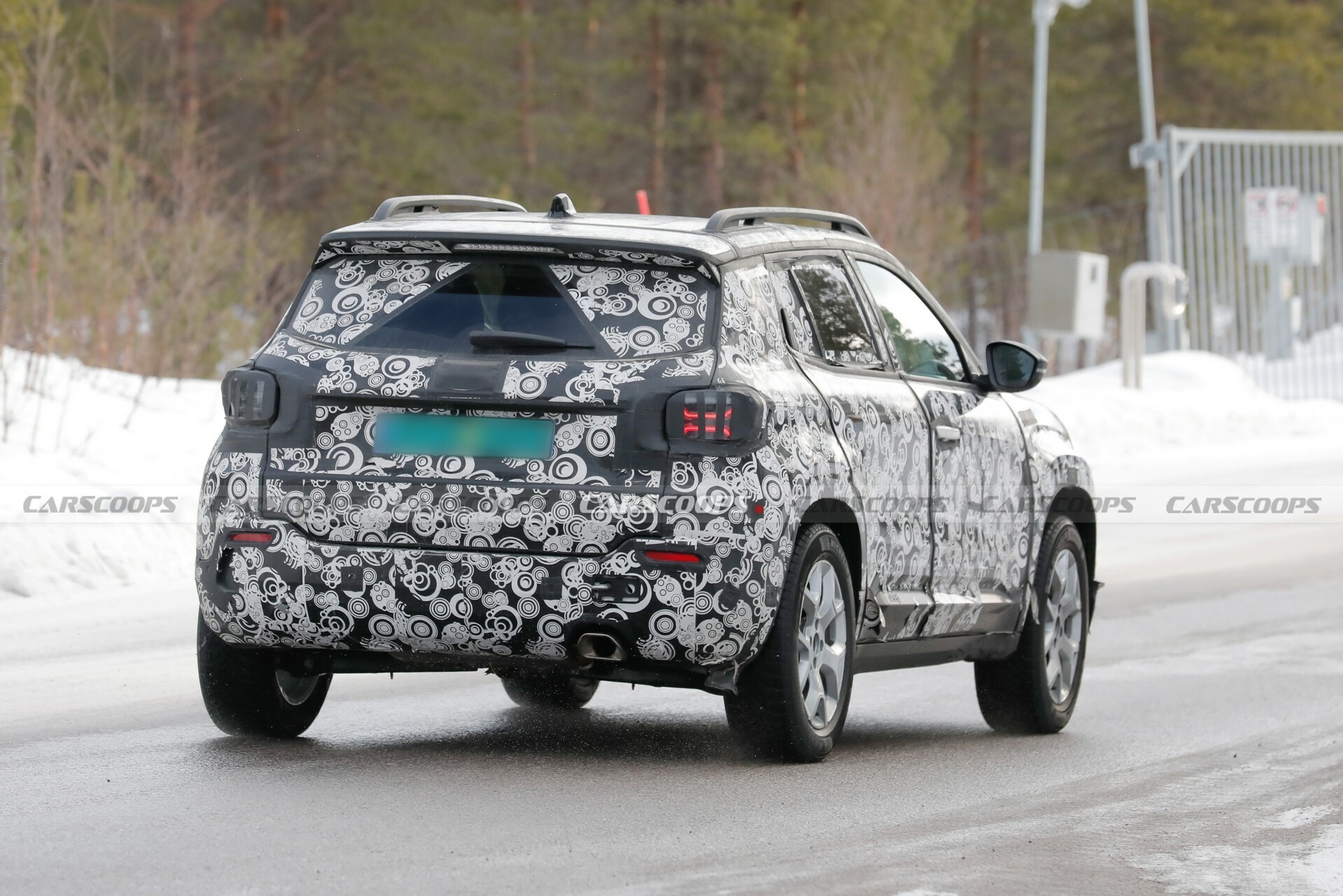 2025 Jeep Avenger 4xe 515 13