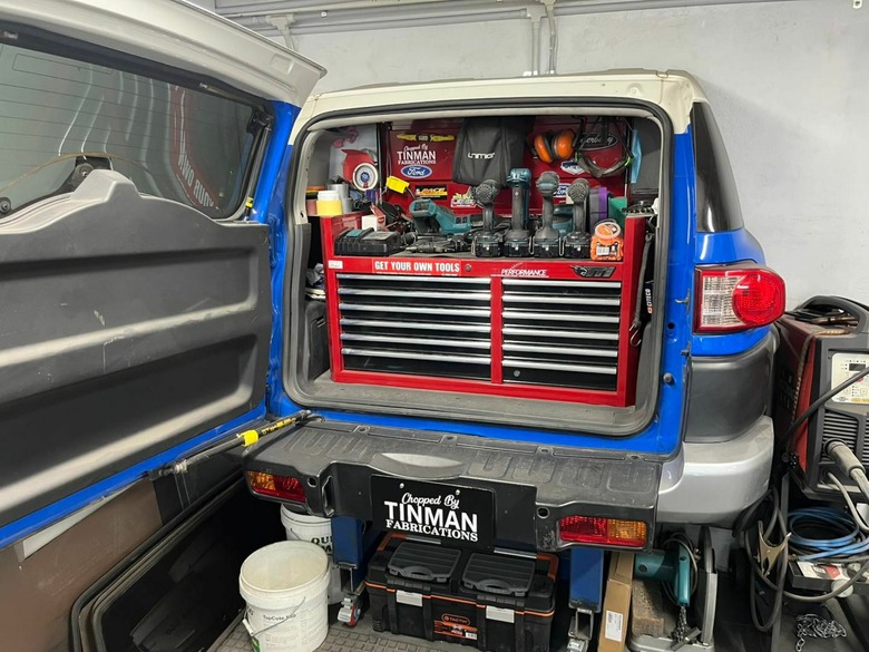Toyota FJ Cruiser Pickup Conversion (14)