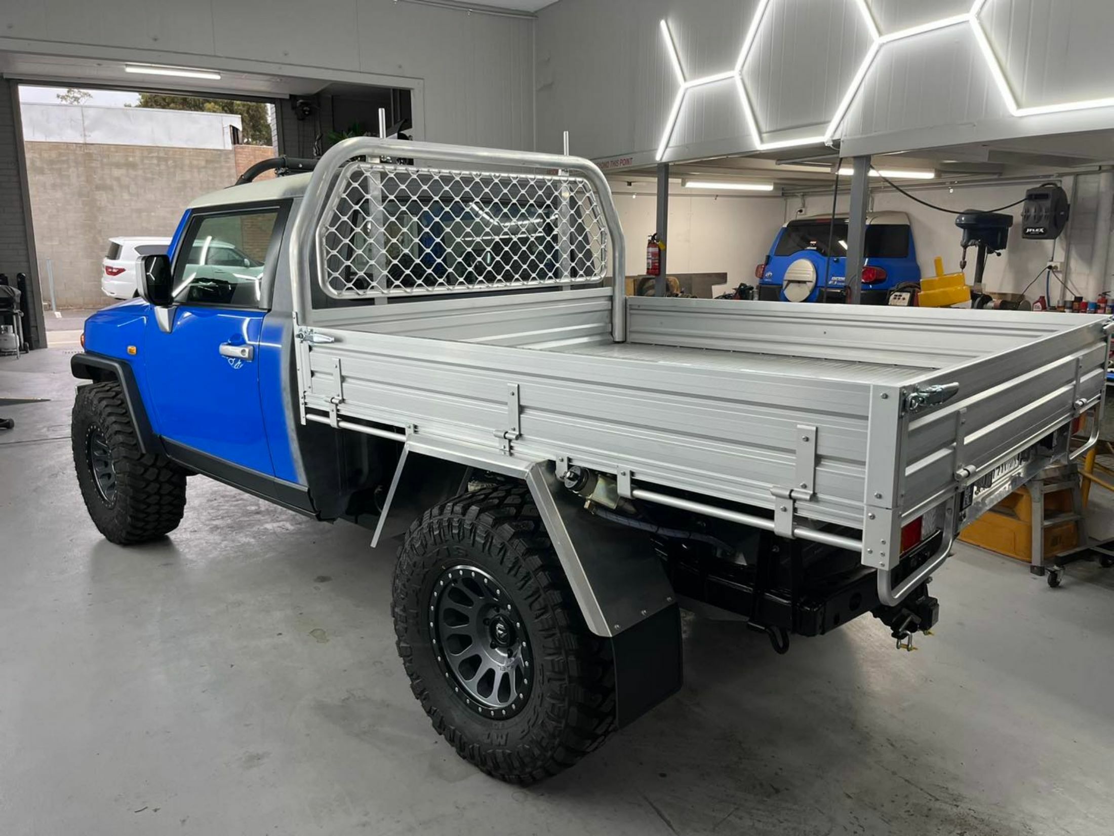 Toyota FJ Cruiser Pickup Conversion (8)