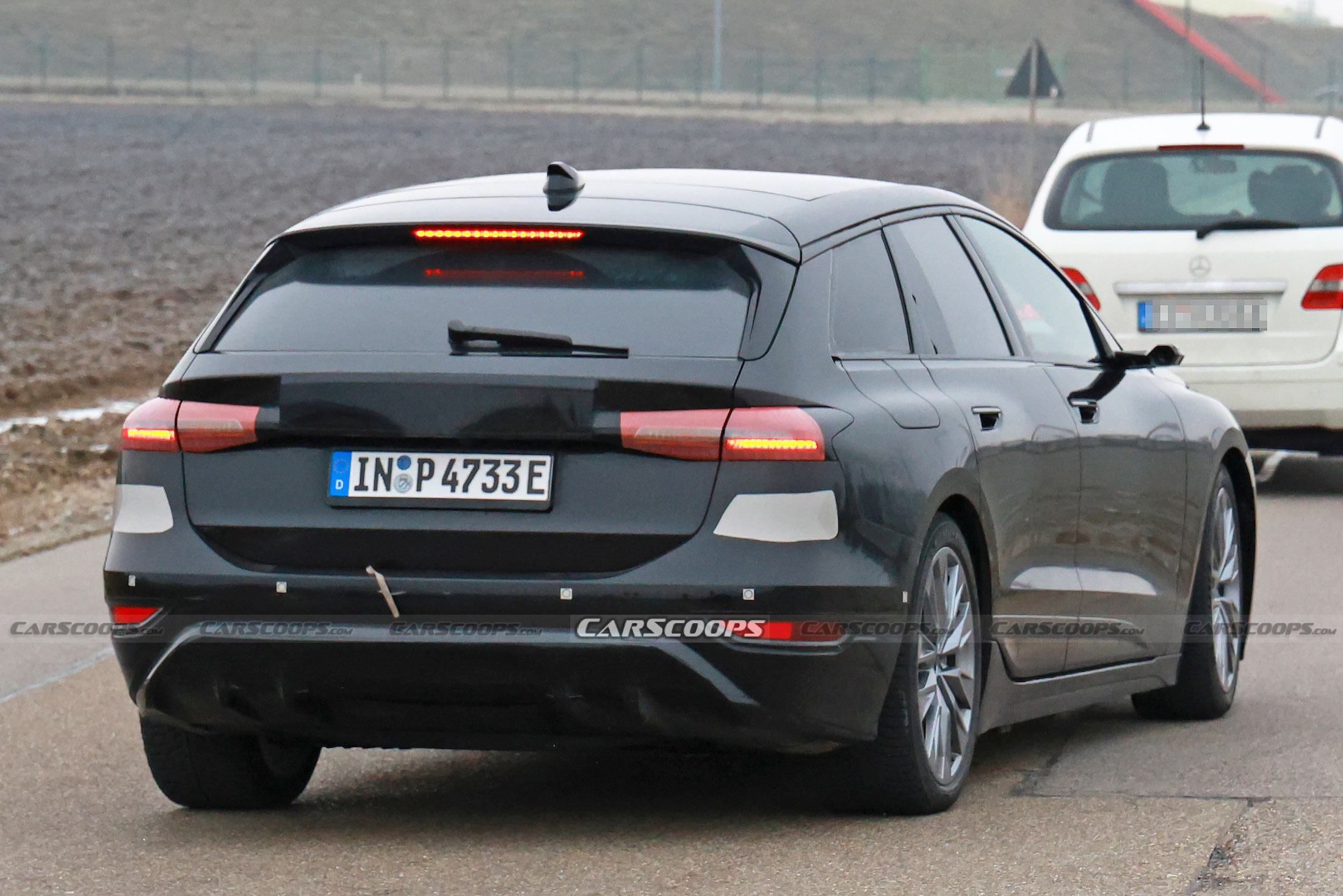 Audi A6 Avant e-tron 00015