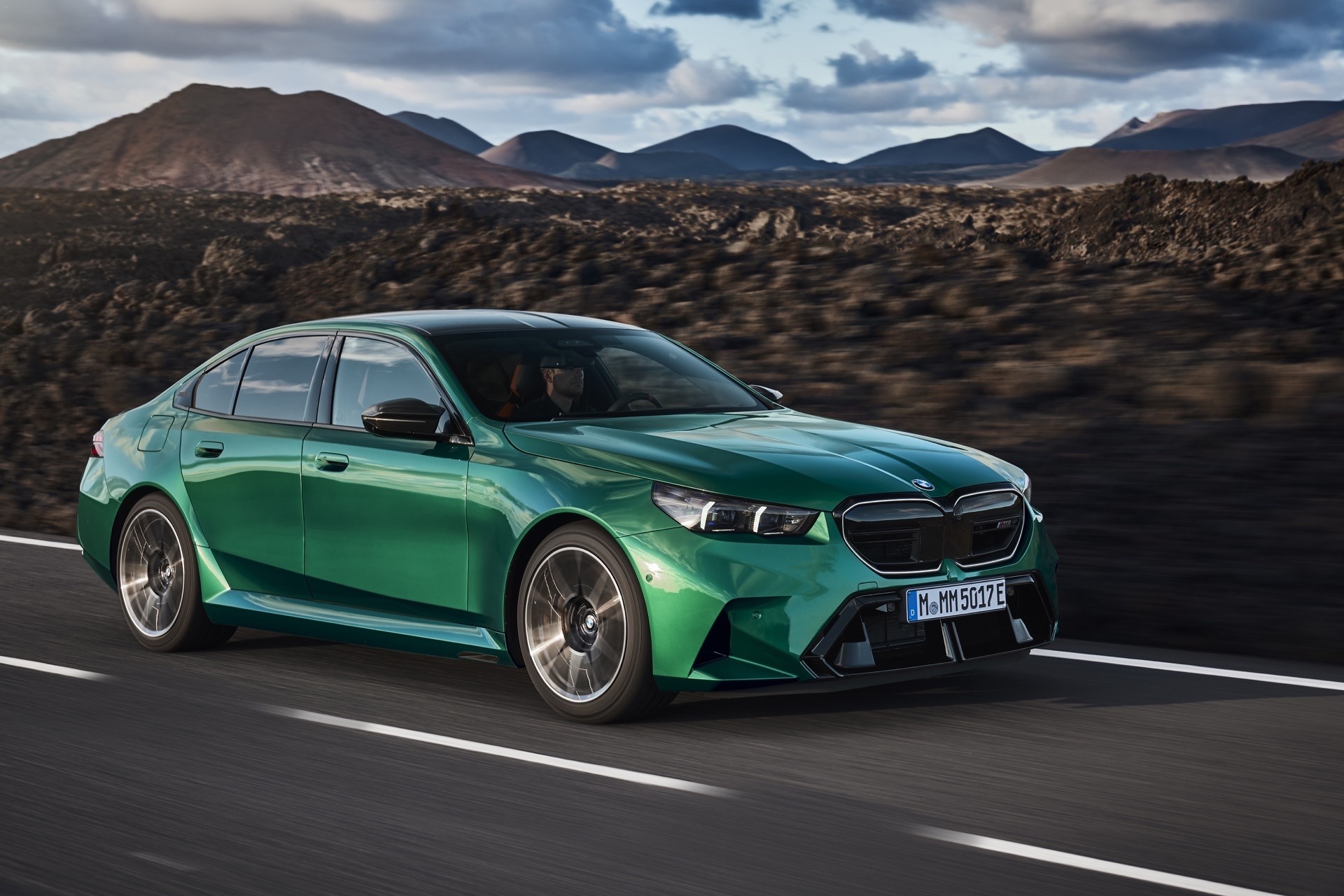 2025 BMW M5 15