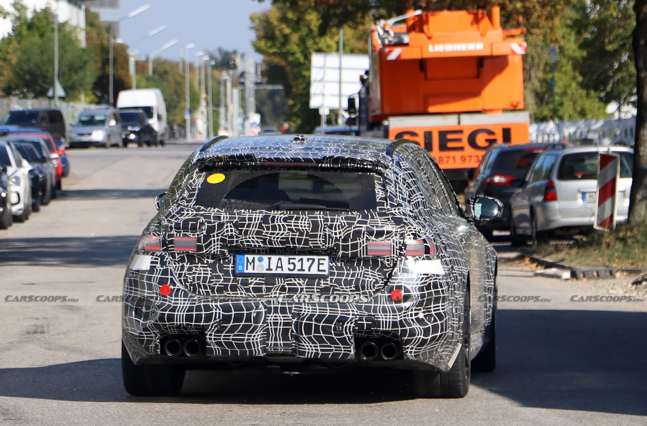 BMW M5 Touring spy shots 00015