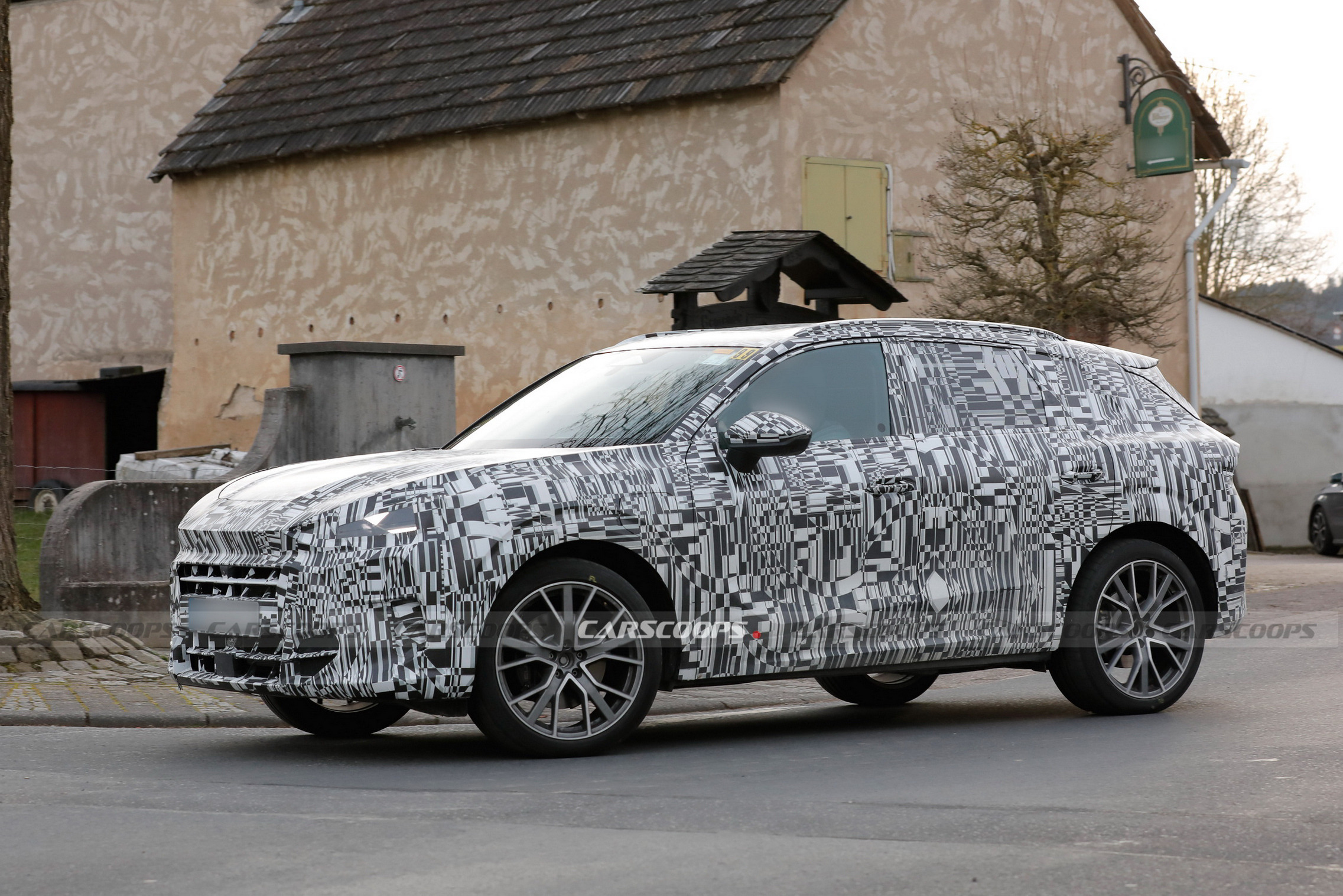 2025 CUPRA Terramar prototype 17