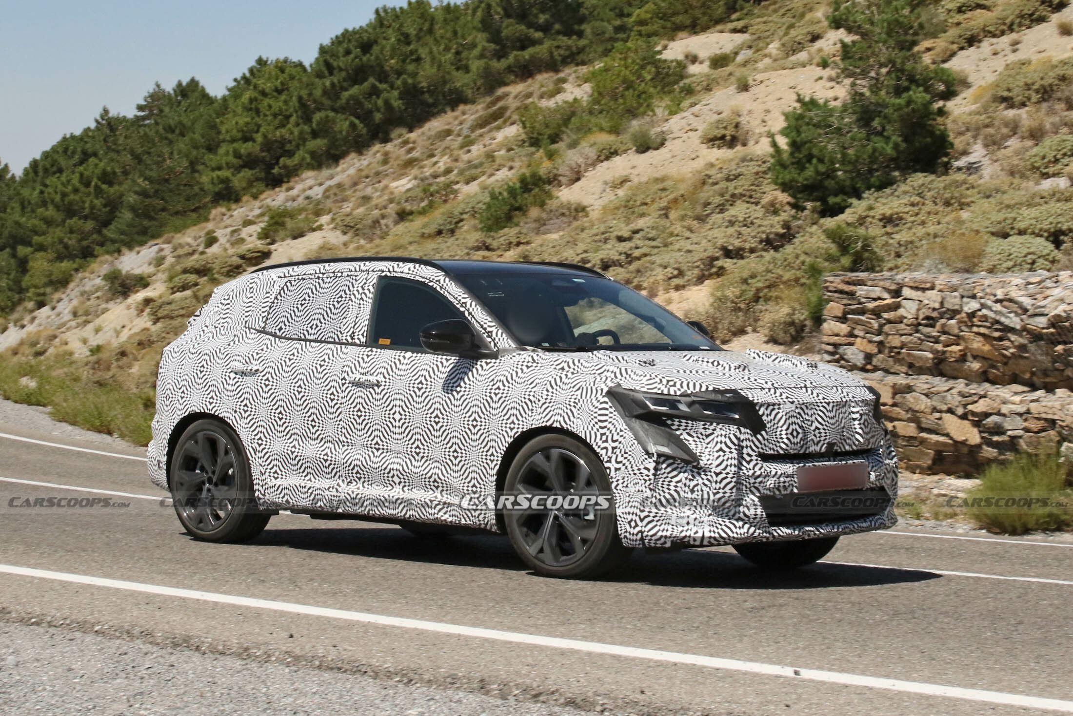 Renault Austral facelift scoop 00005