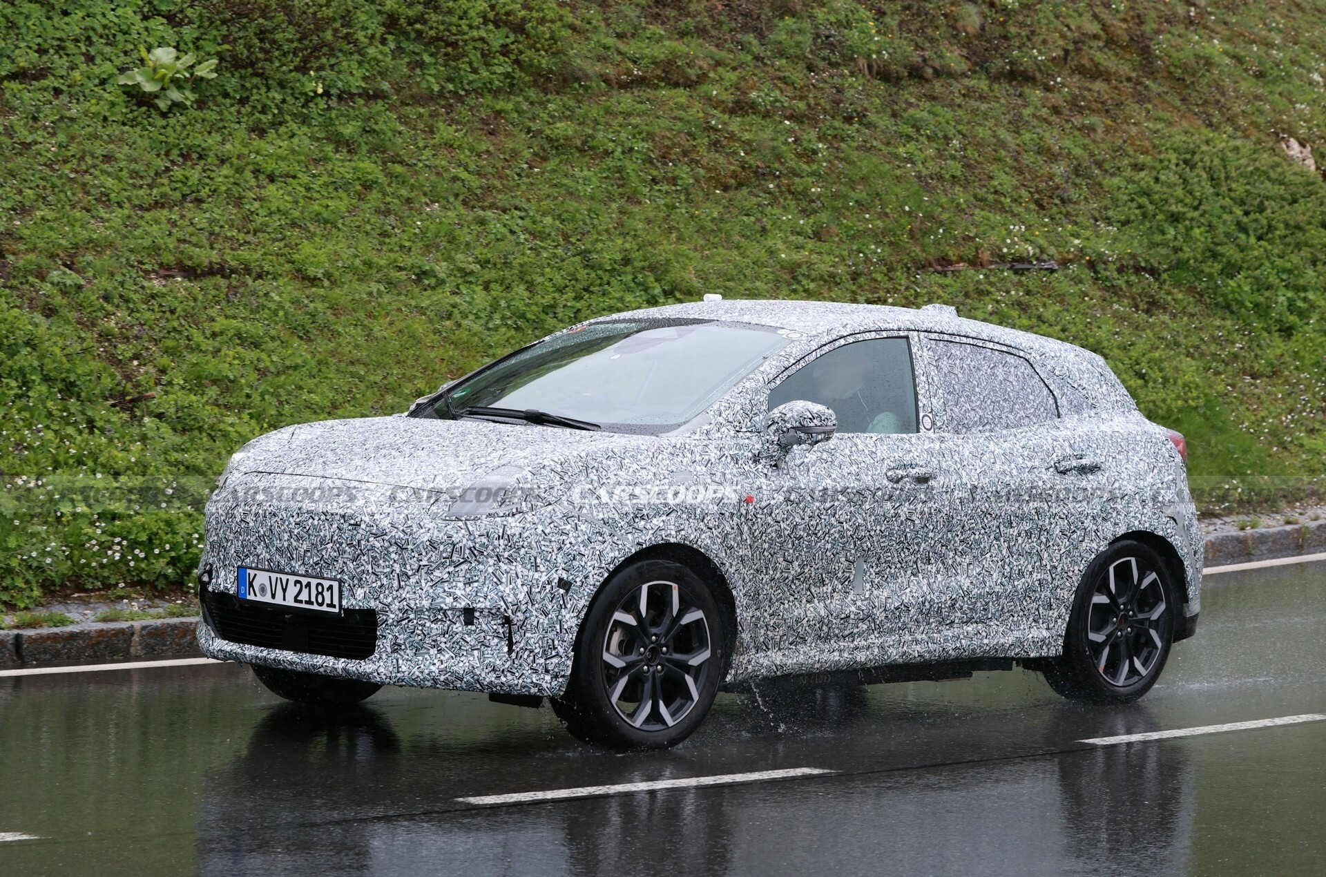 2025 Ford Puma EV 708 18