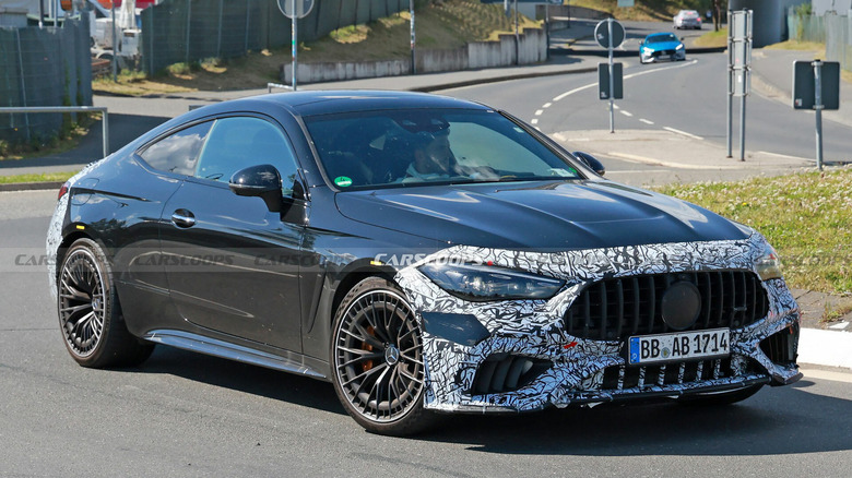 2025-Mercedes-AMG-CLE-63