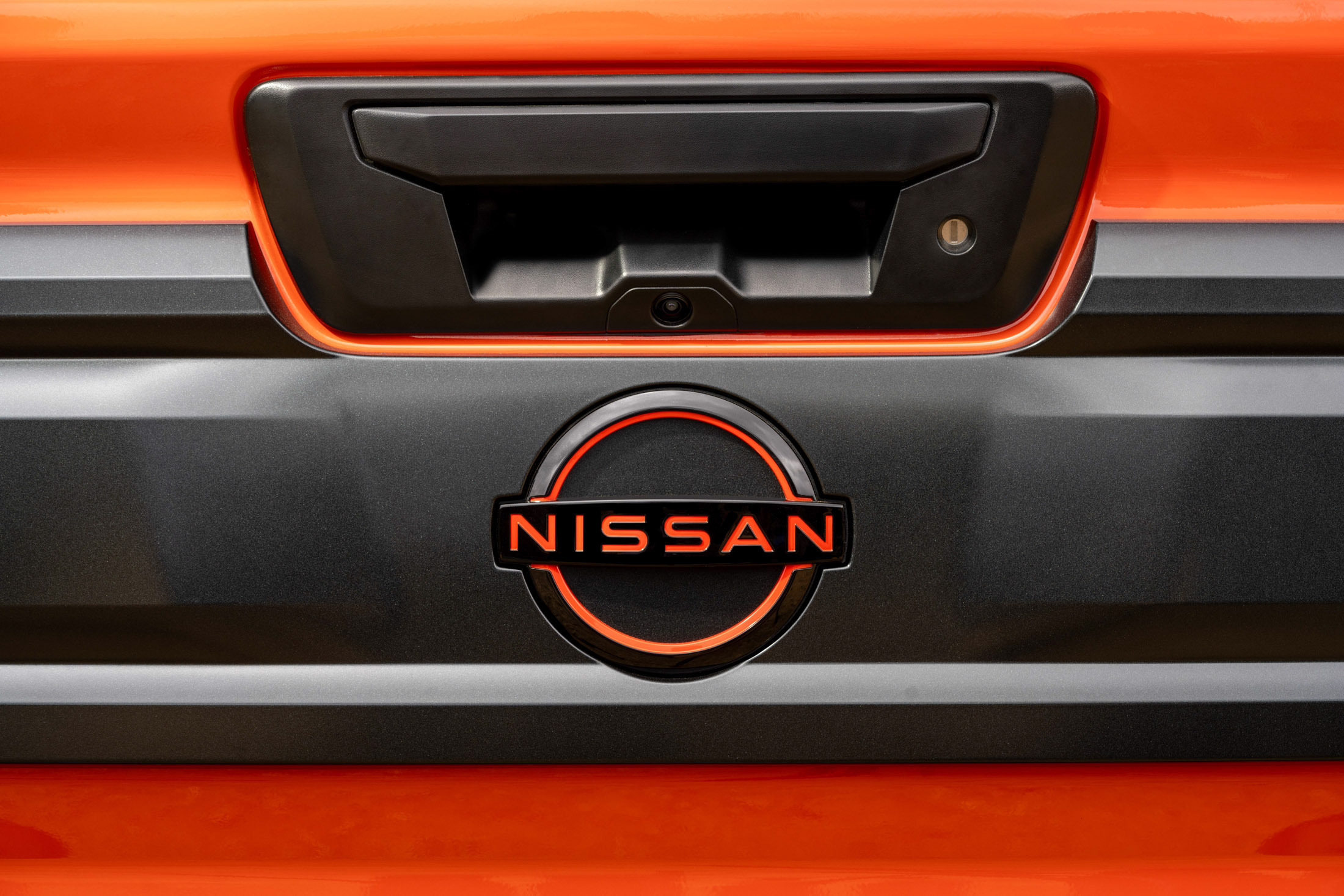 2025 Nissan Frontier 00007
