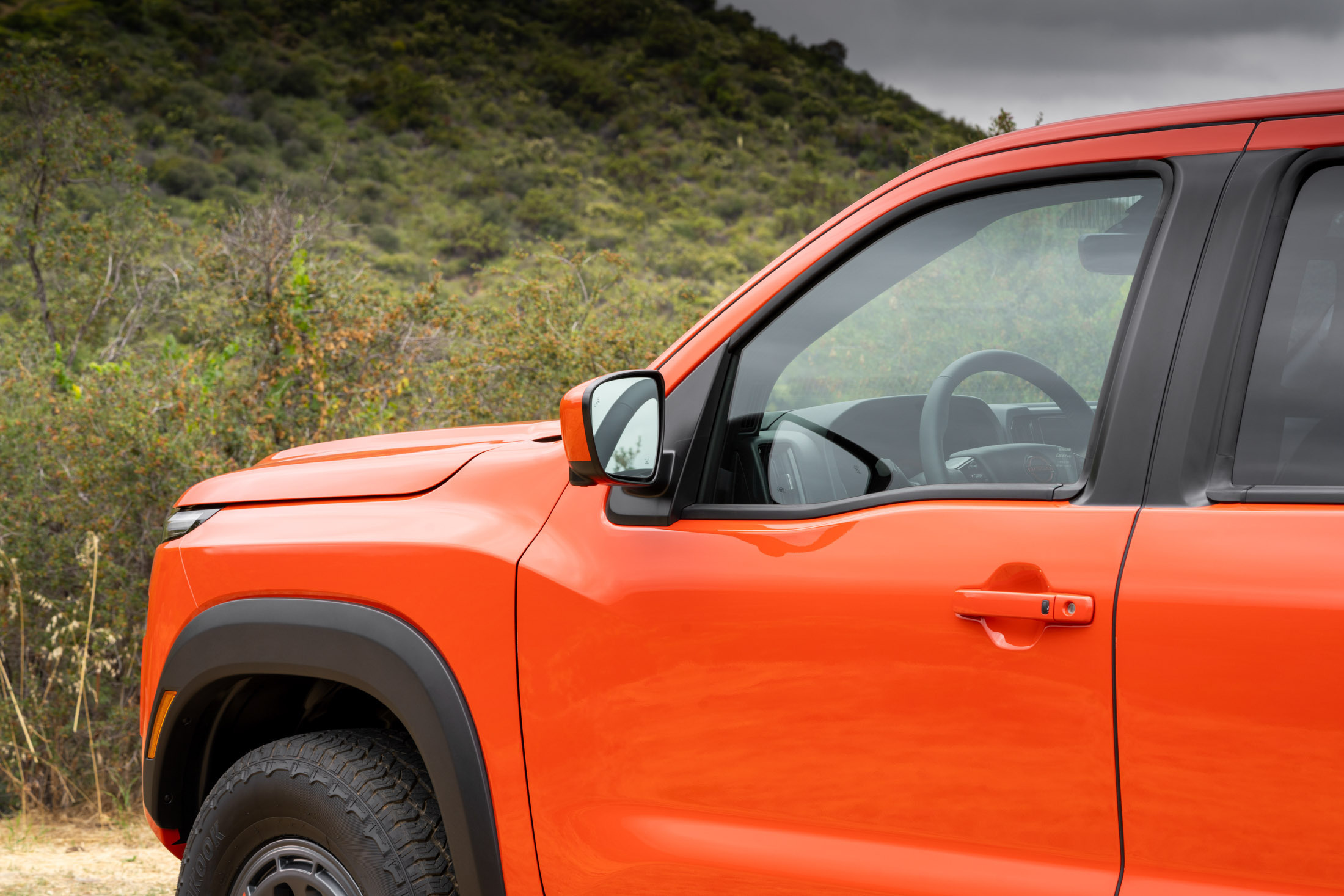 2025 Nissan Frontier 00008