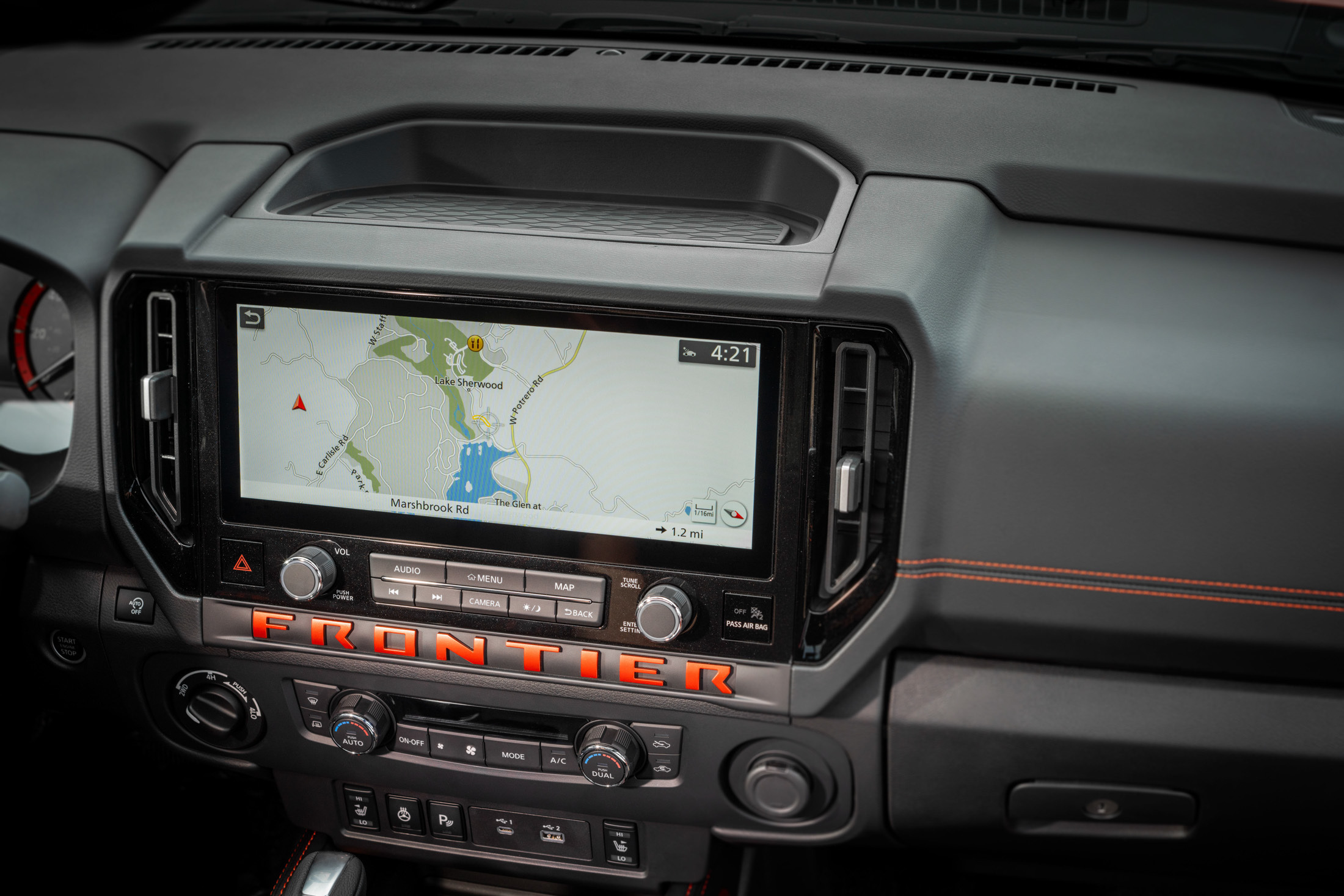 2025 Nissan Frontier 00018