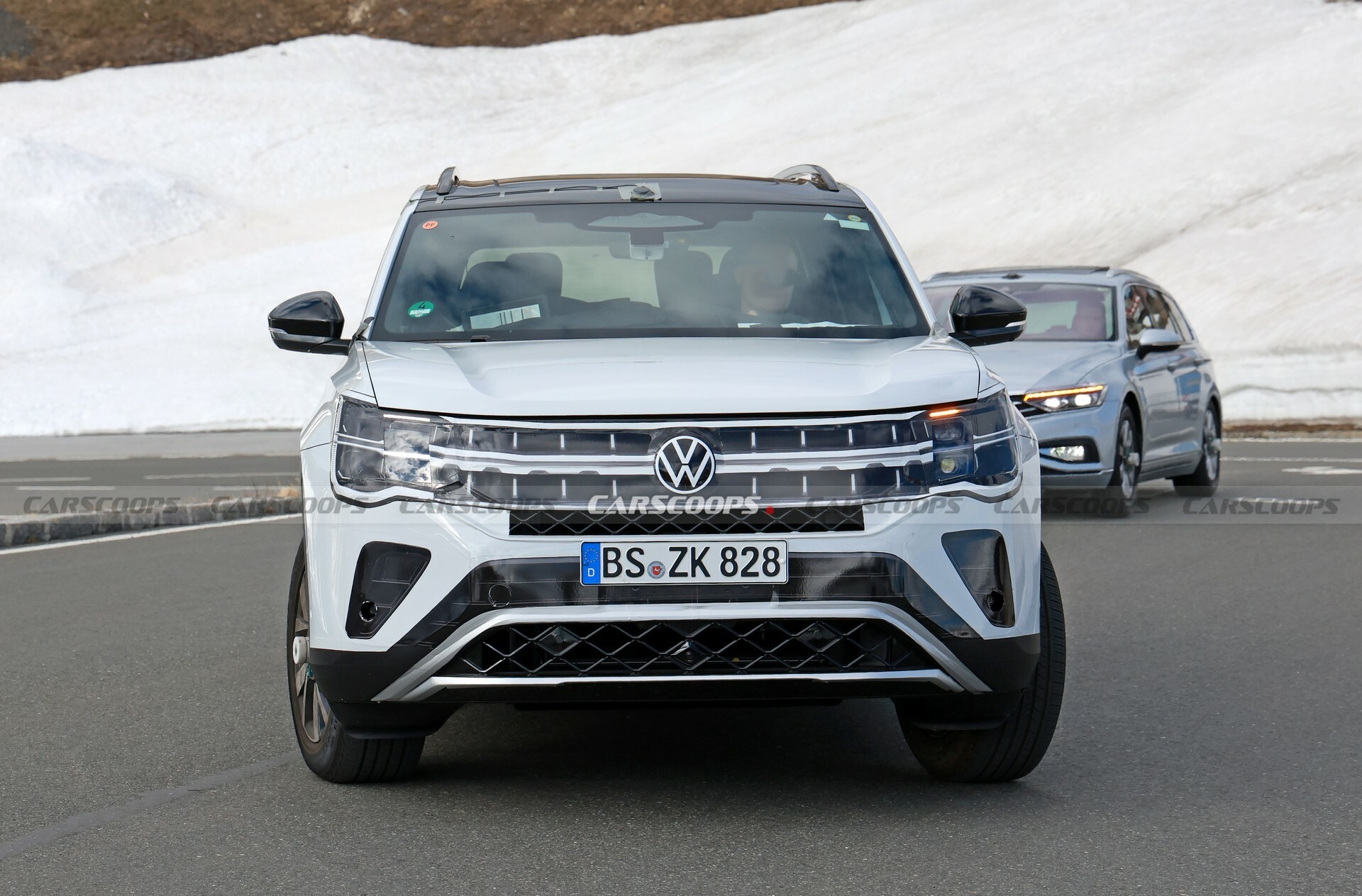 2026 VW Atlas 530 100