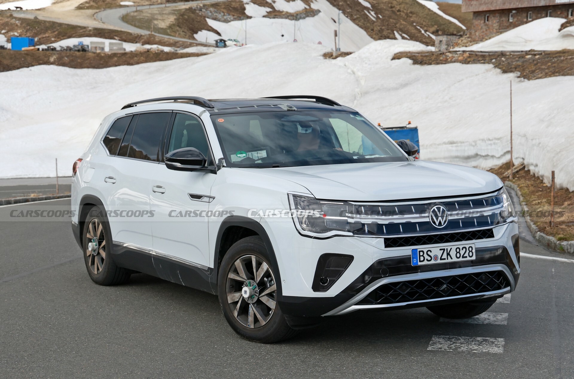2026 VW Atlas 530 102