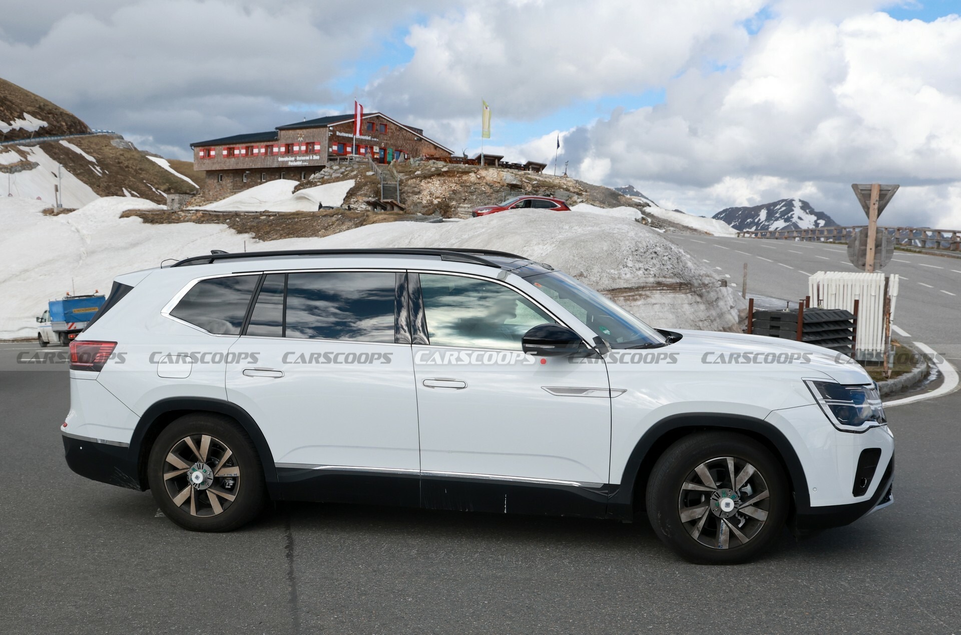 2026 VW Atlas 530 105