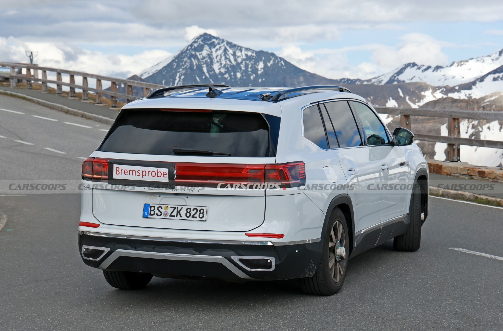 2026 VW Atlas 530 109