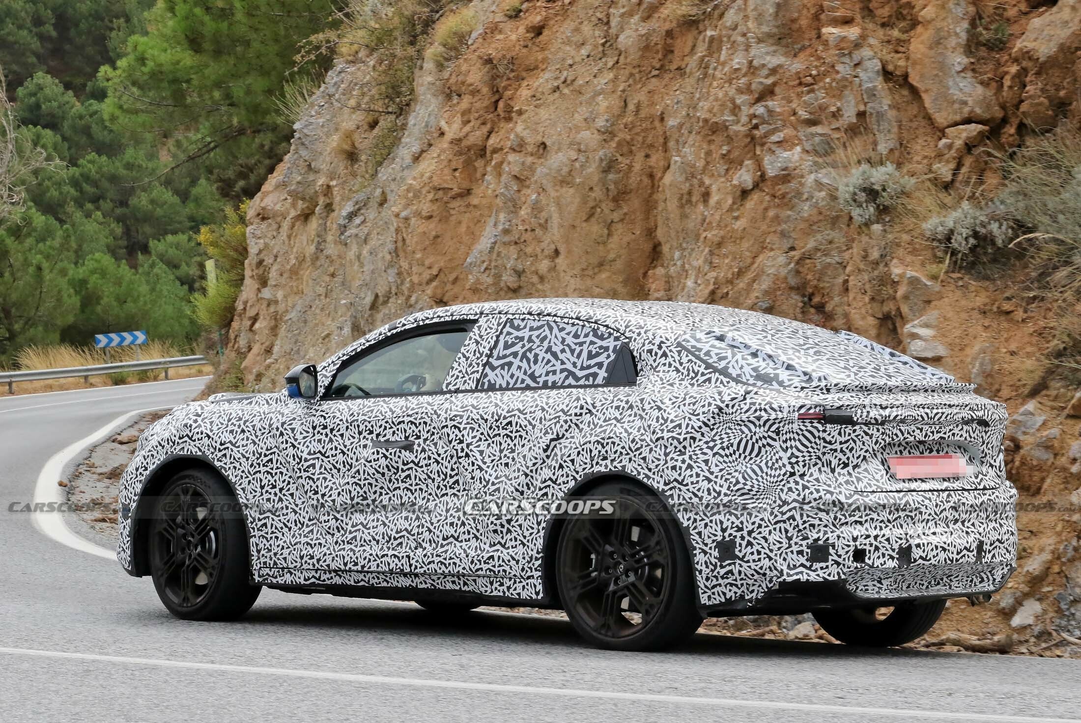 Alpine A390 12_watermark