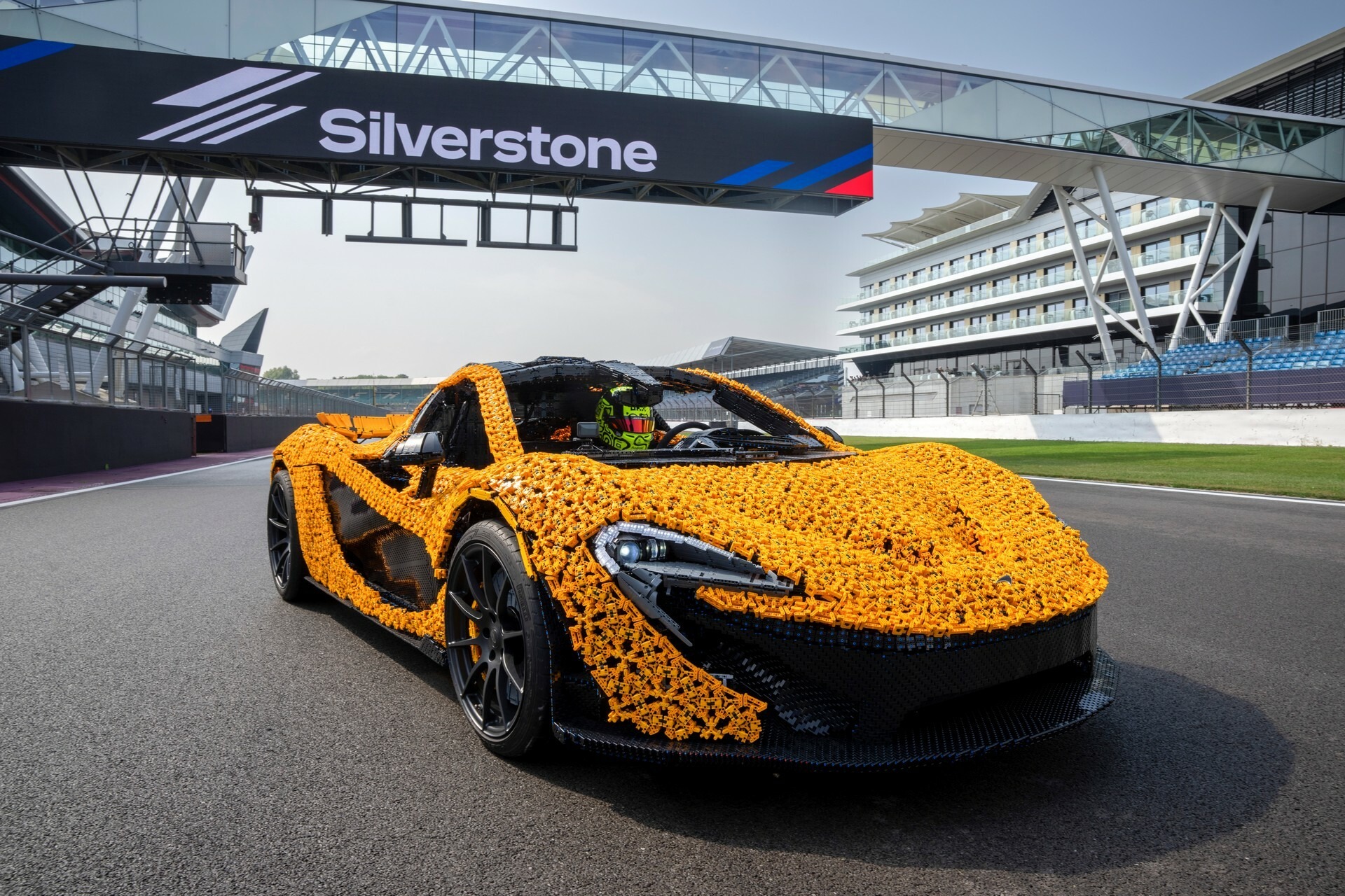 McLaren P1 Lego - 6