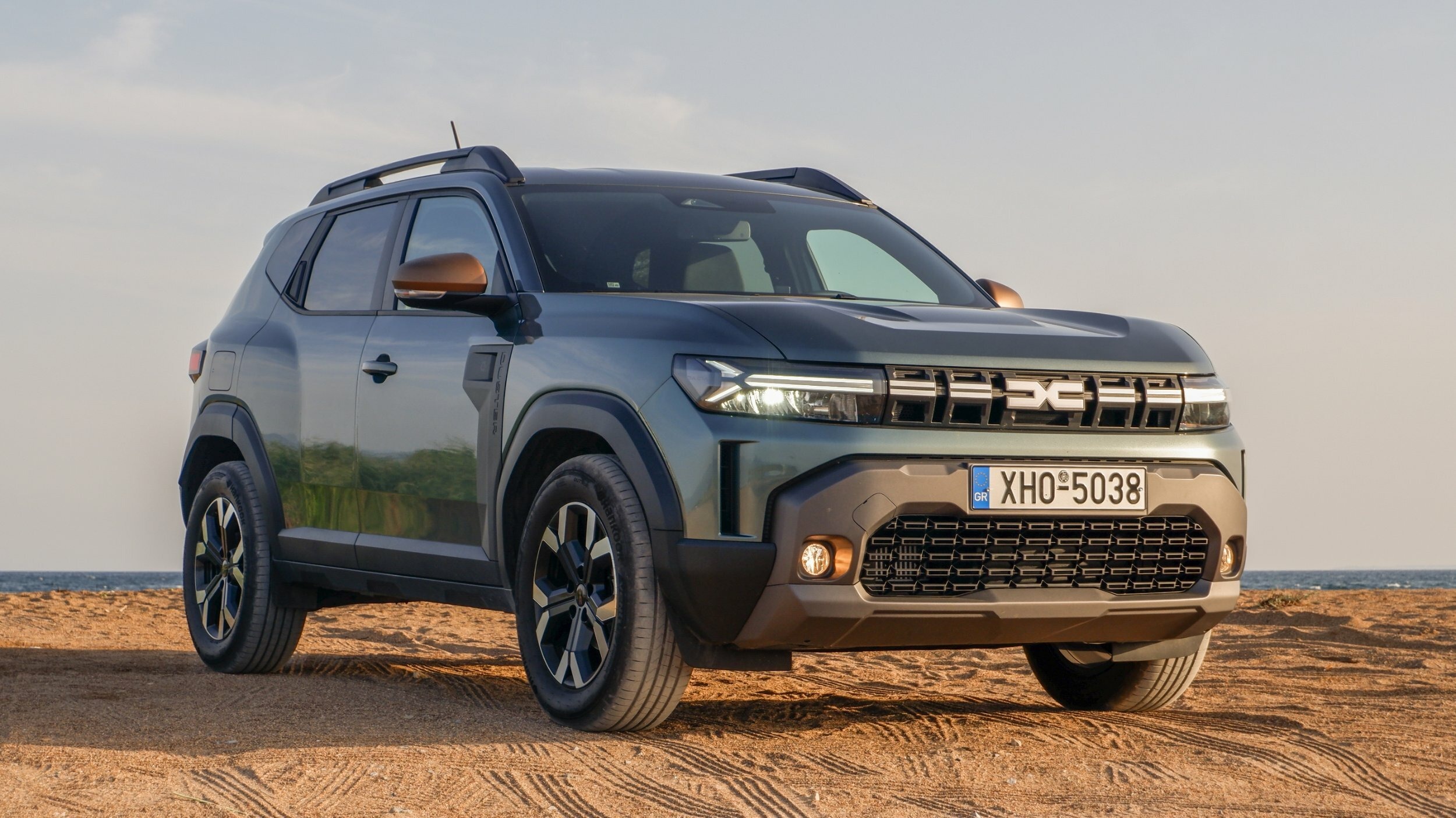 Dacia Duster III - Exterior (2)