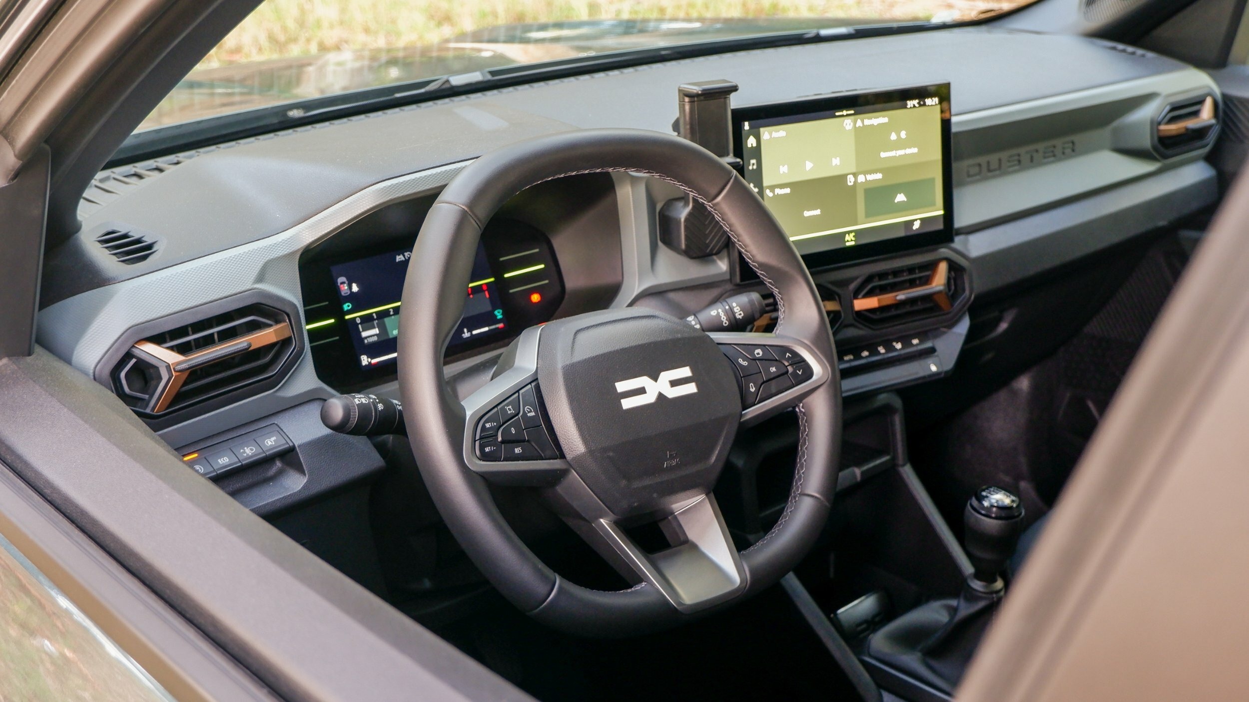 Dacia Duster III - Interior (2)