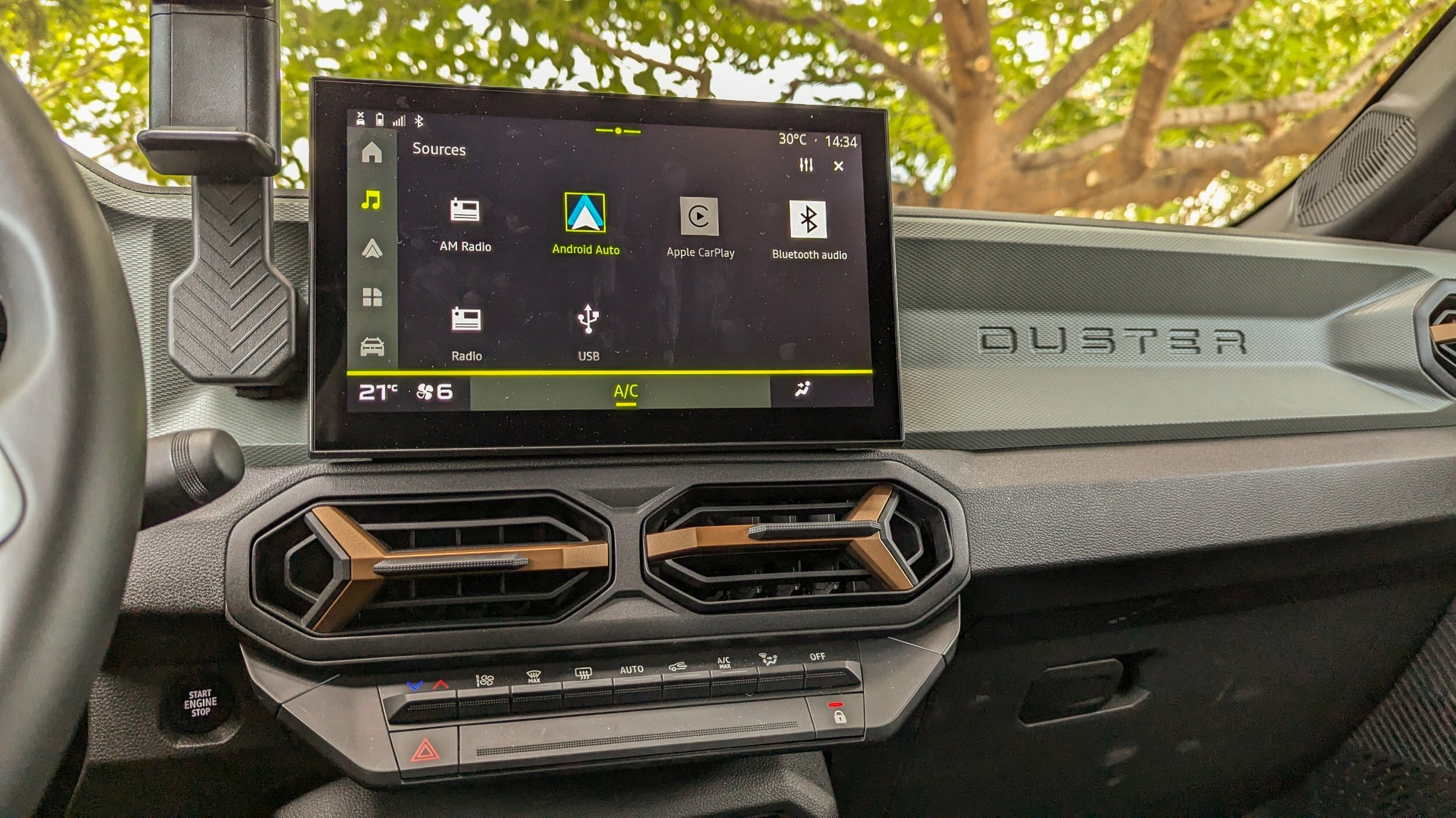 Dacia Duster III - Interior (35)