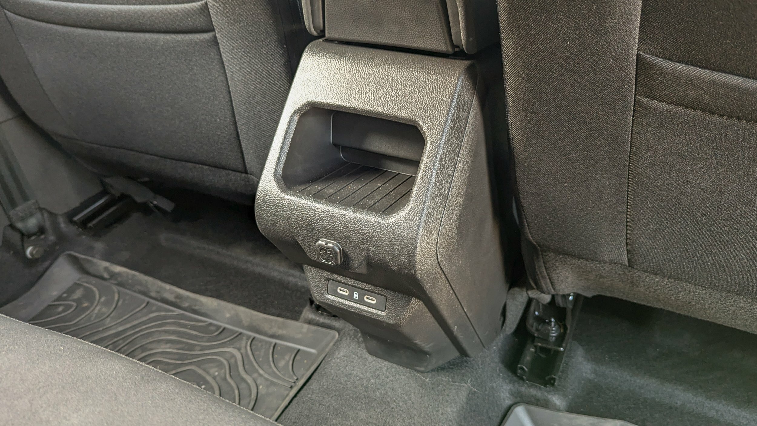Dacia Duster III - Interior (44)