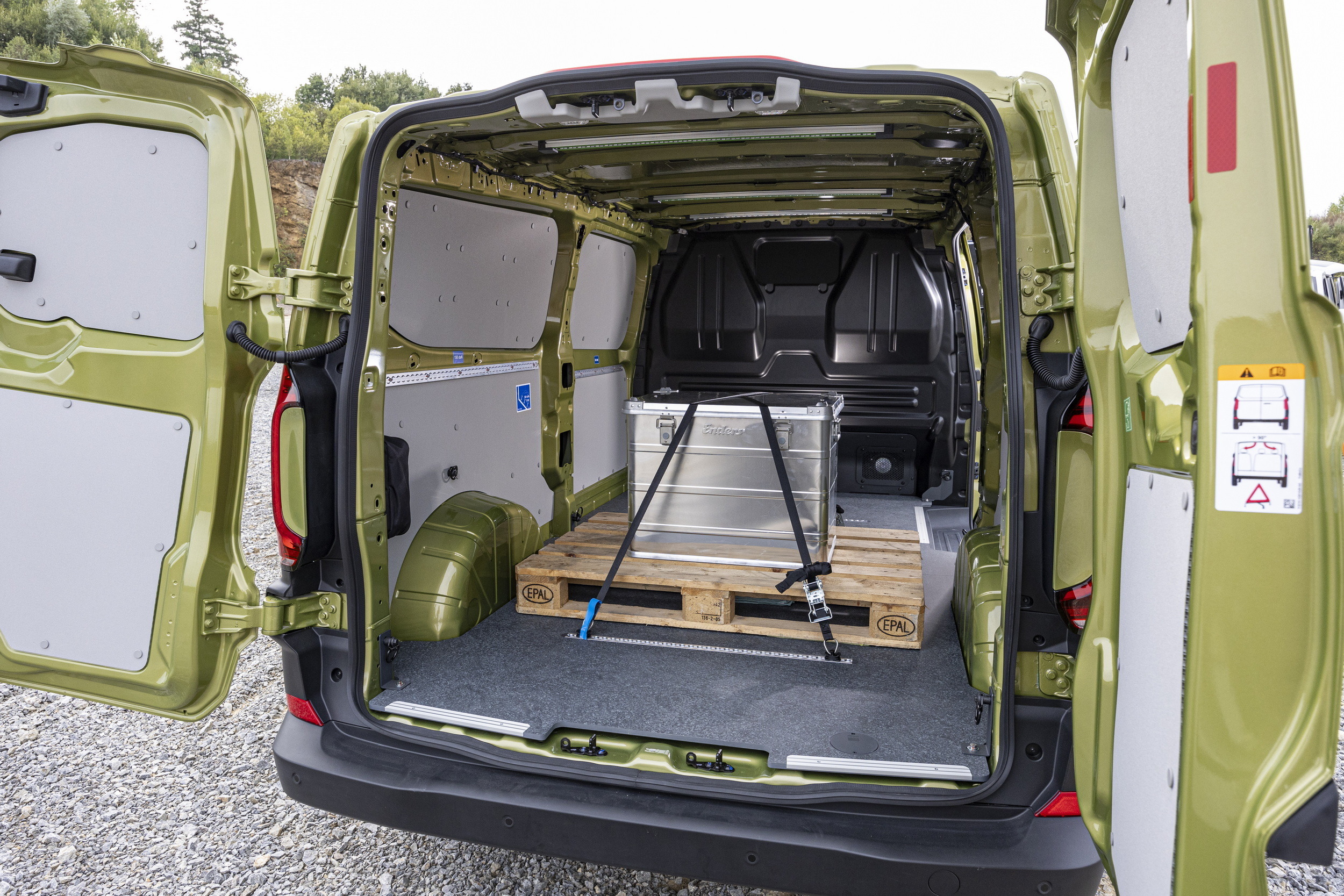 VW Transporter T7 PanAmericana (8)