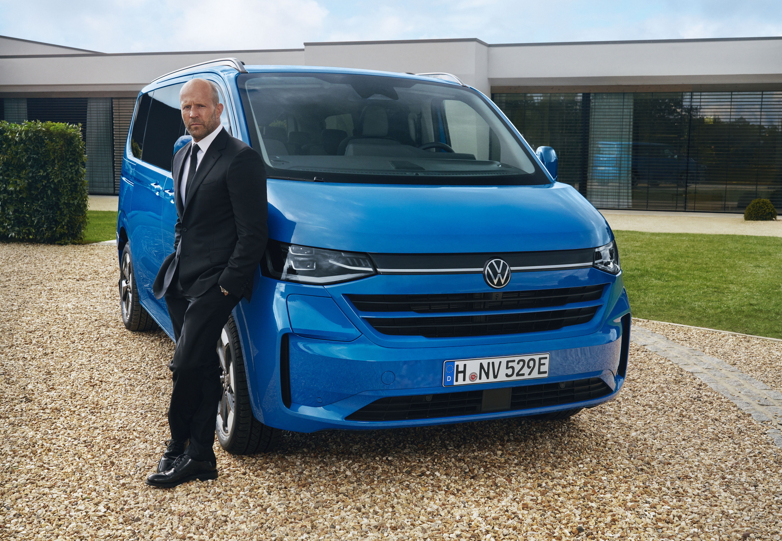 VW Transporter and Caravelle With Jason Statham (3)