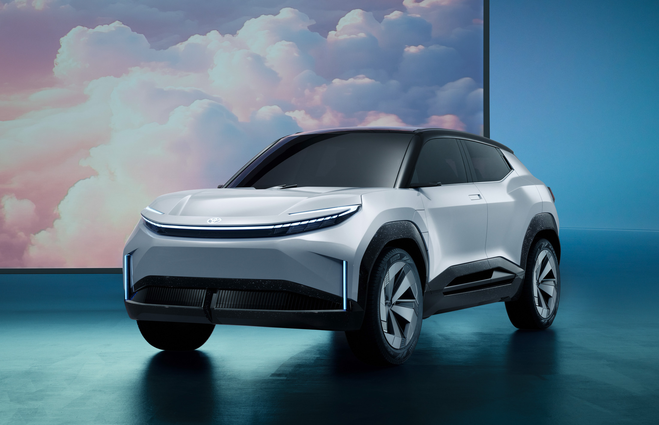 Toyota Urban SUV concept 00002