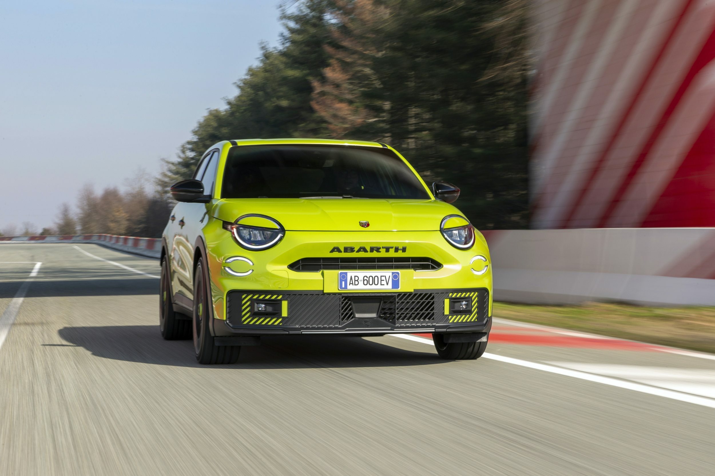 Abarth 600e Turismo (16)