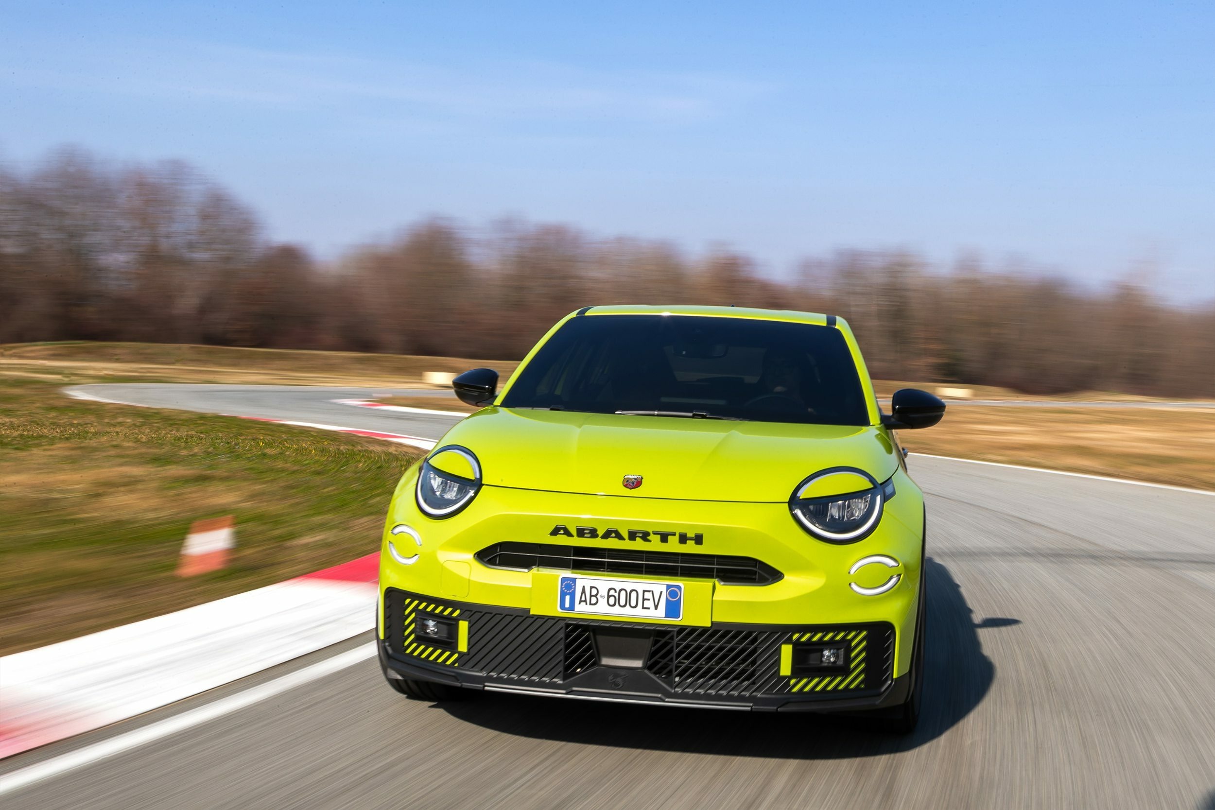 Abarth 600e Turismo (9)