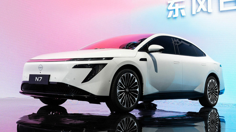 Nissan-N7