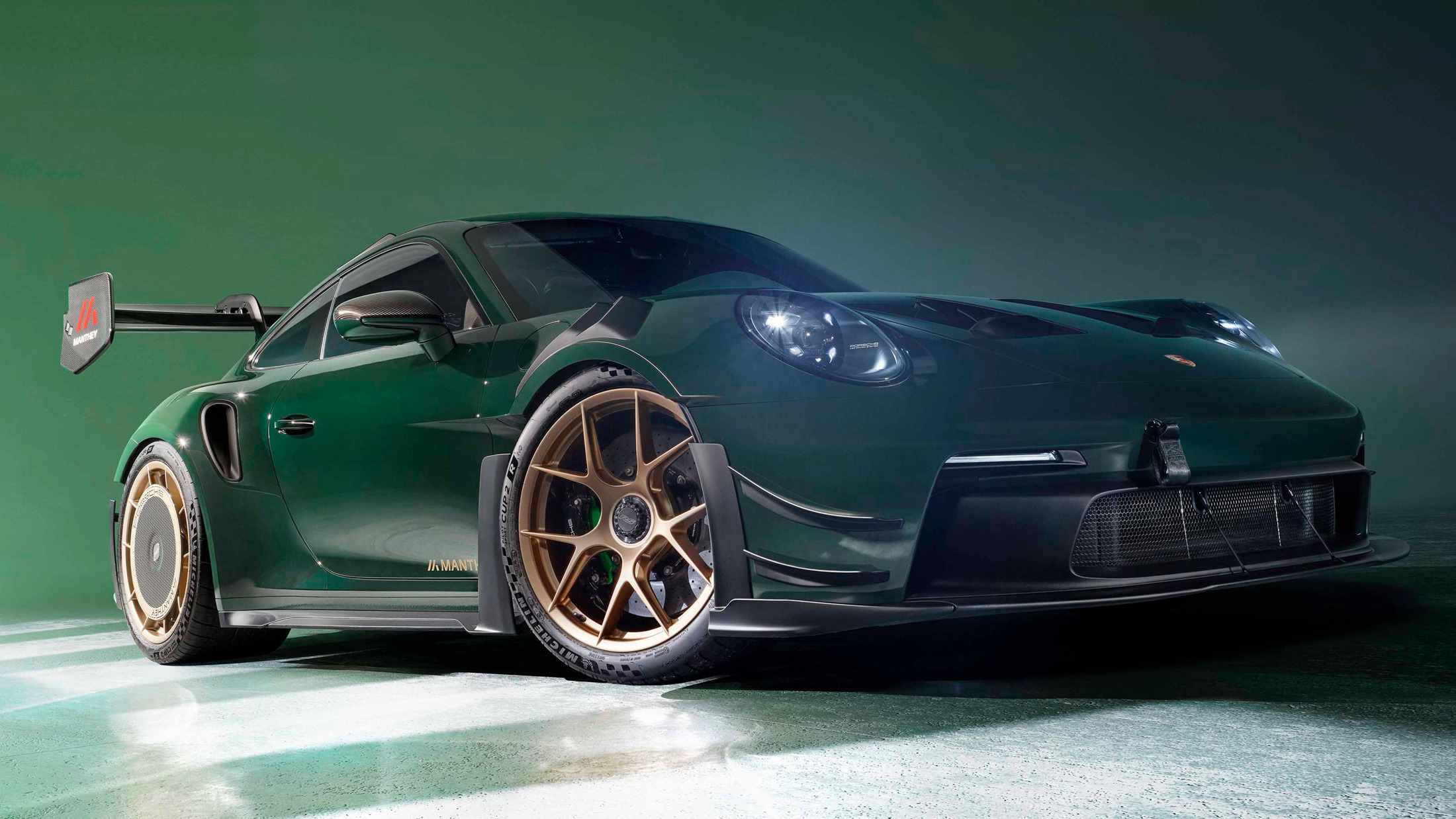 Manthey's 992 GT3 RS Has No Back Window, Offers An Actual Metric