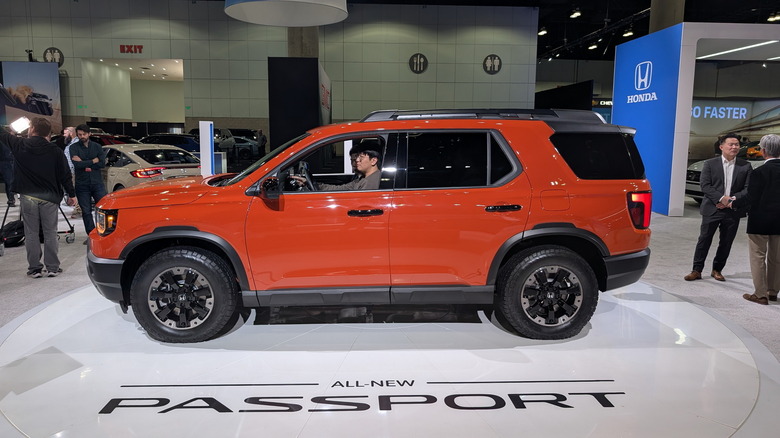 2025 Honda Passport by Rivers for Carscoops 2