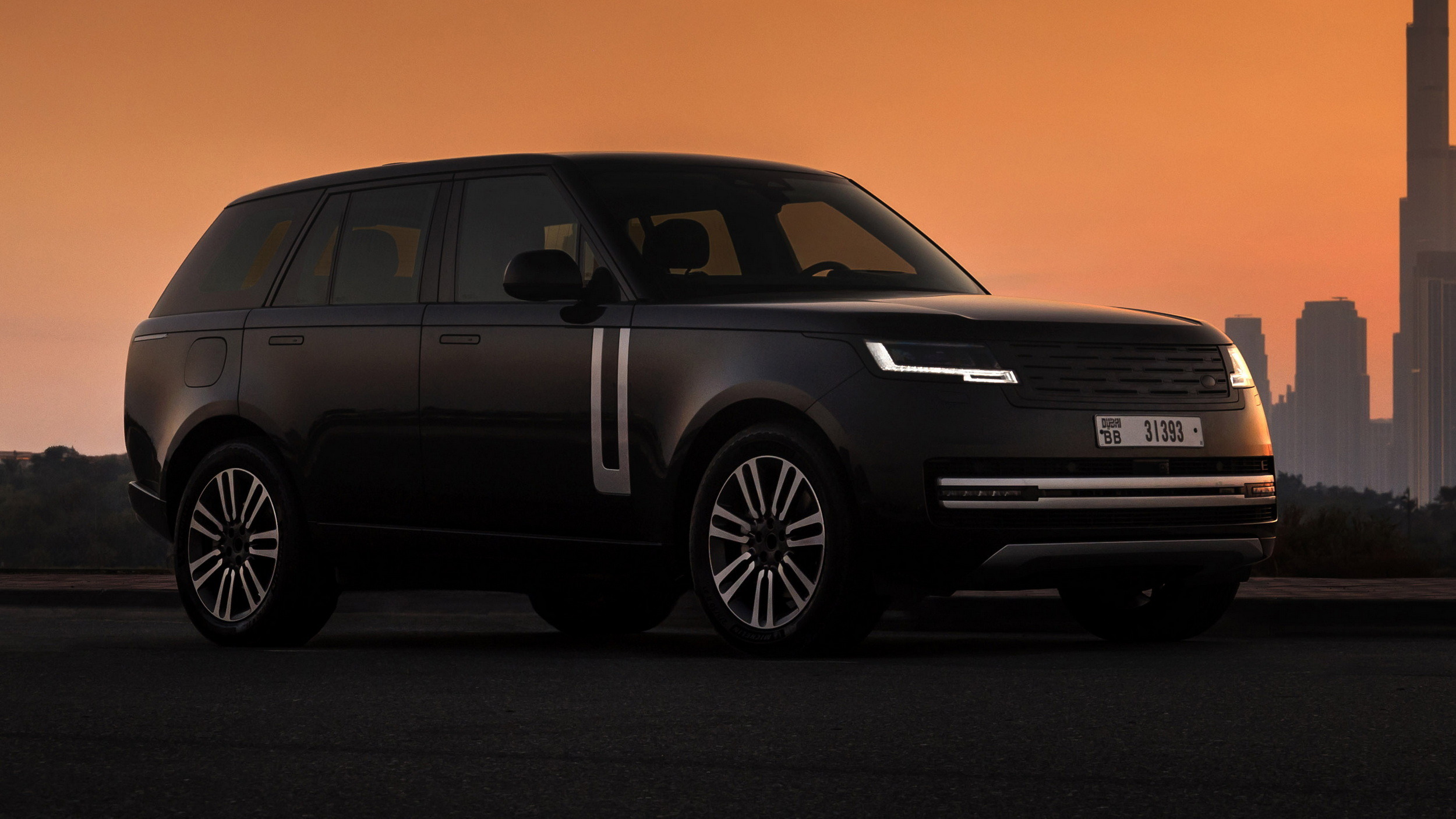 Range Rover BEV Prototype - United Arab Emirates (12)