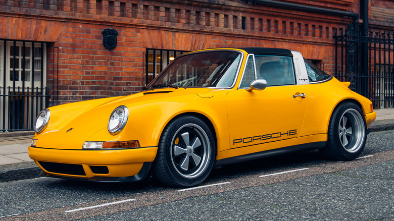 Theon-Design-911