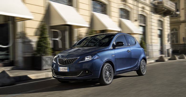 2023 Lancia Ypsilon_2