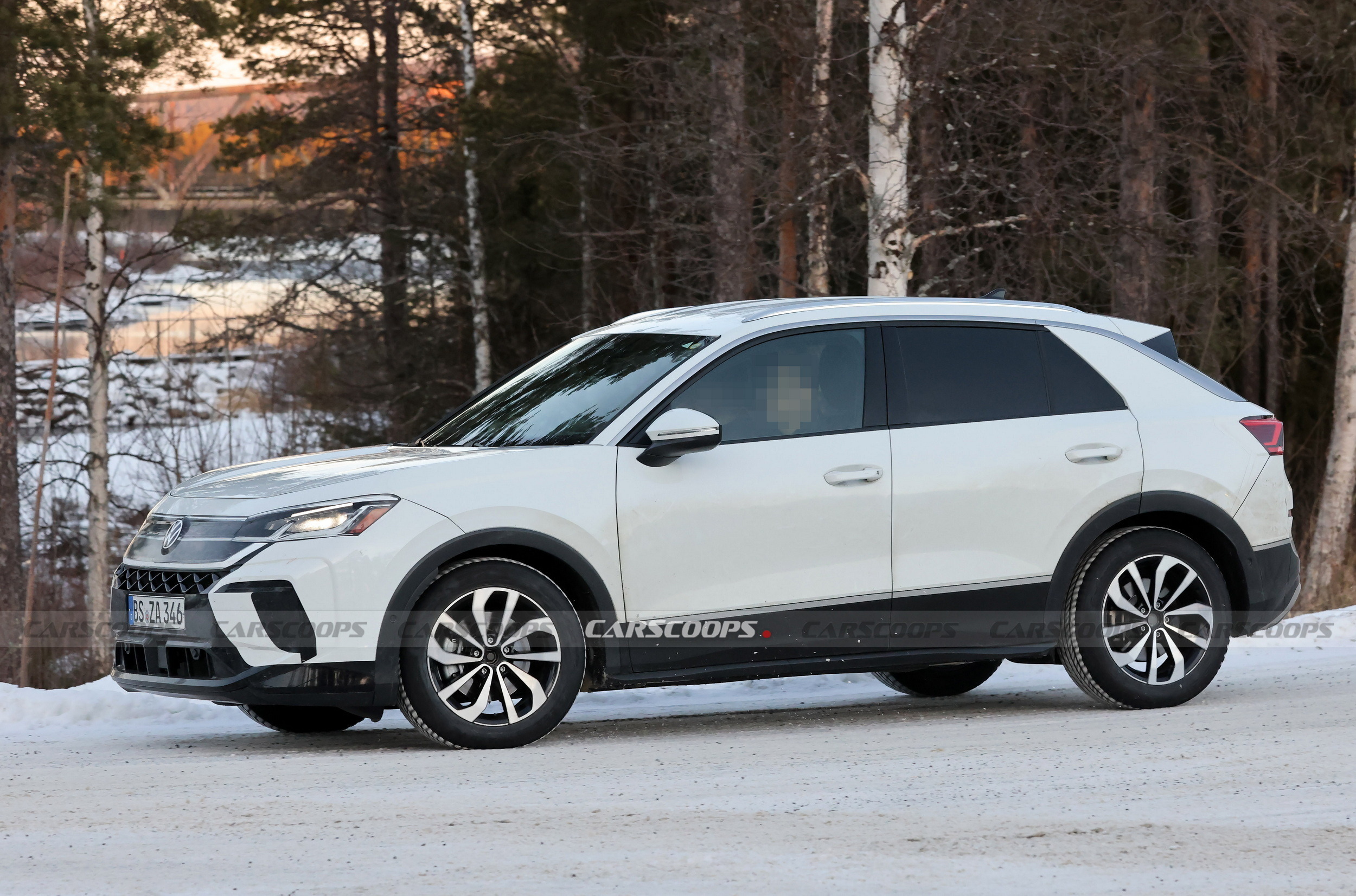 VW T-Roc - New Scoop (16)