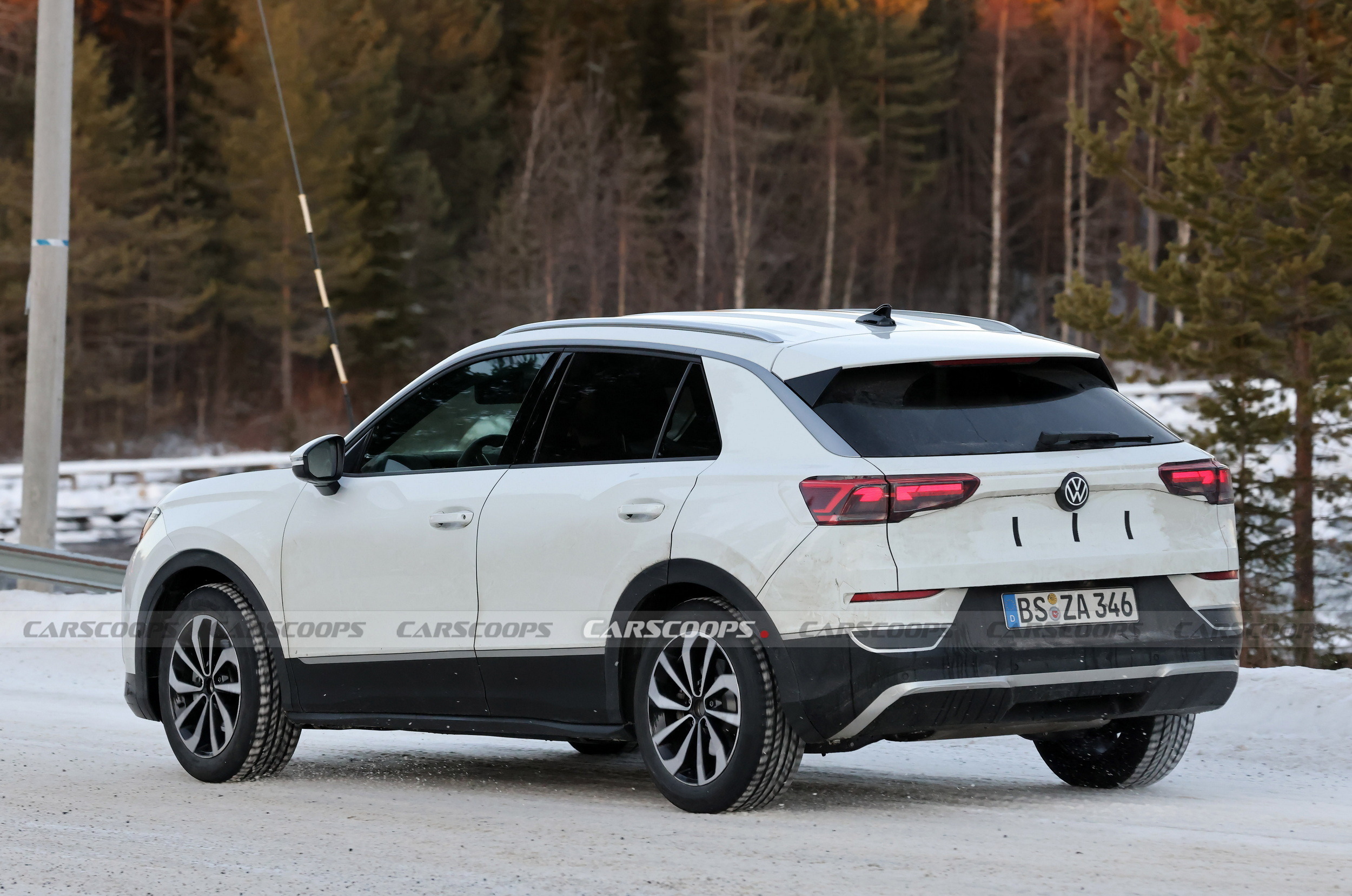 VW T-Roc - New Scoop (21)