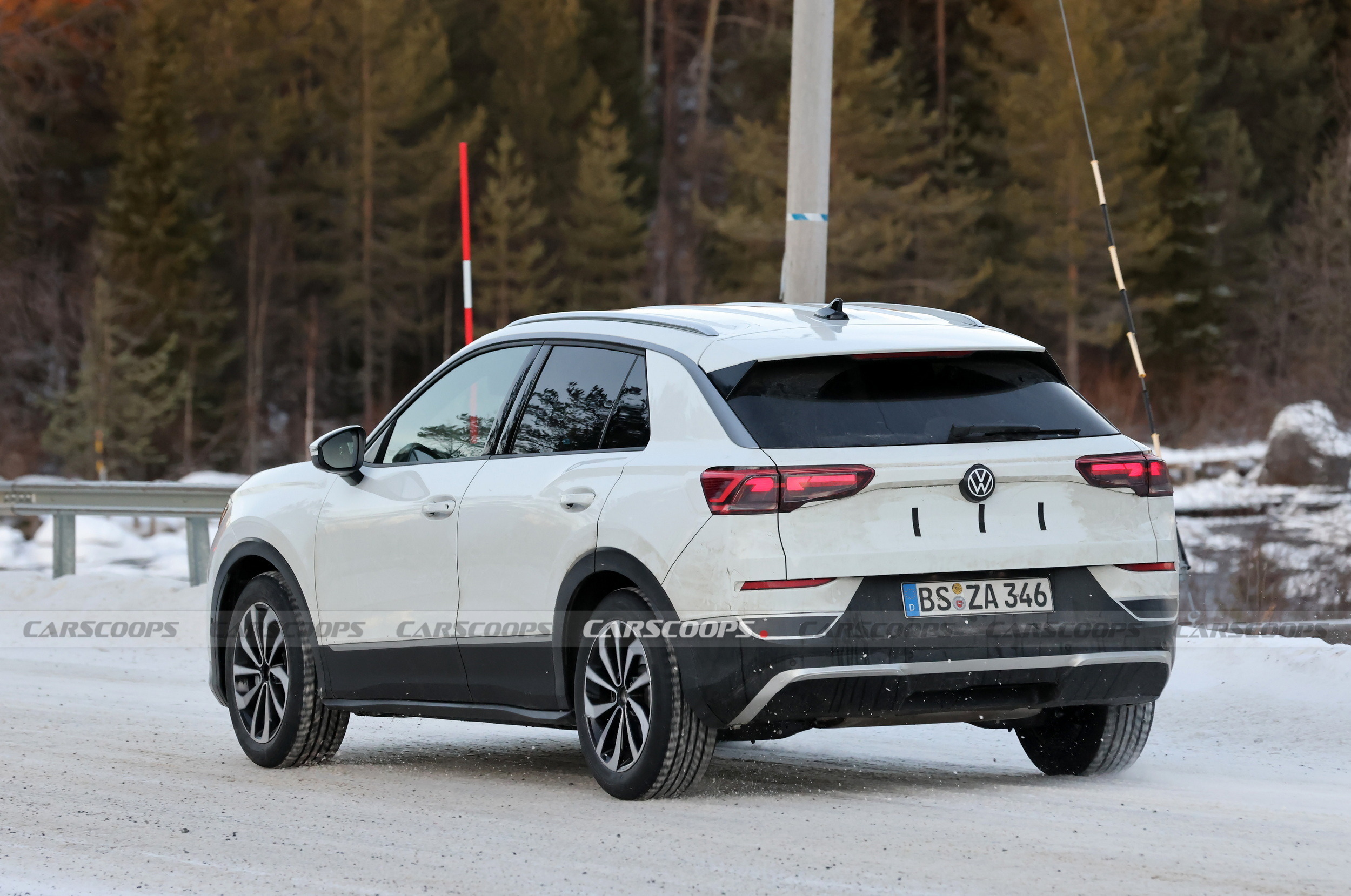 VW T-Roc - New Scoop (22)