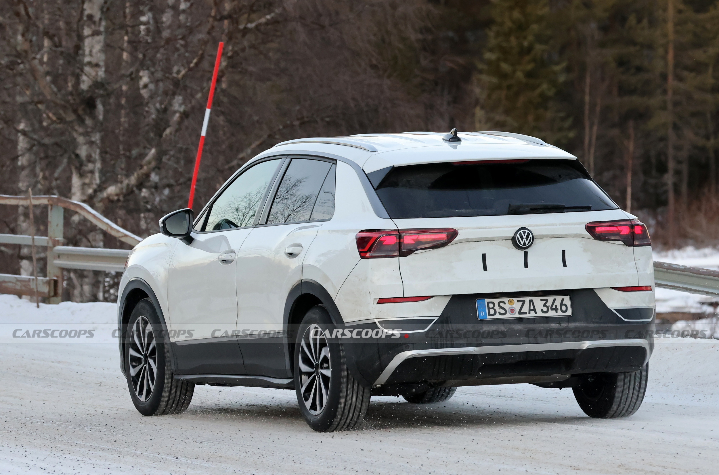 VW T-Roc - New Scoop (23)