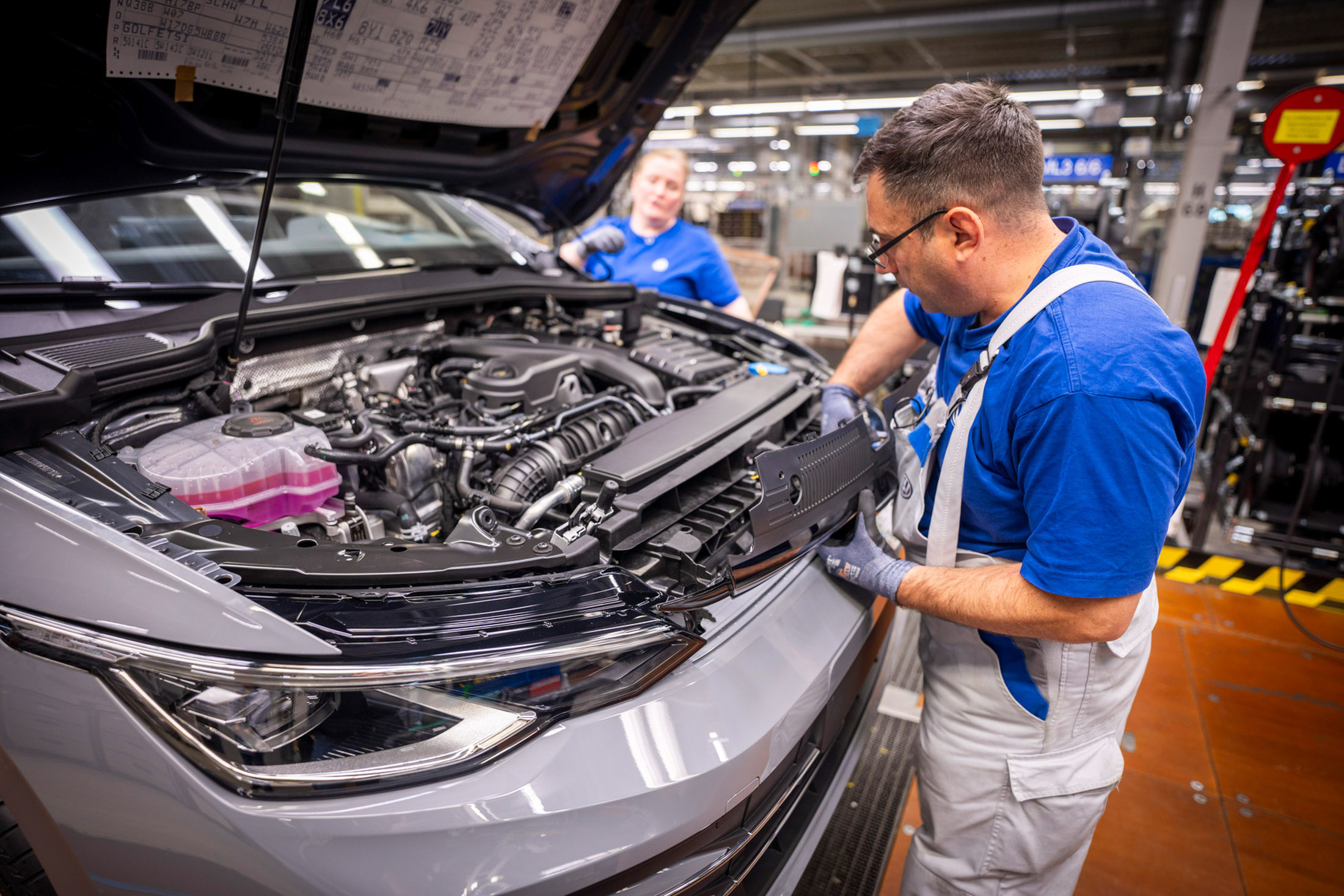 VW Wolfsburg plant Golf 00005