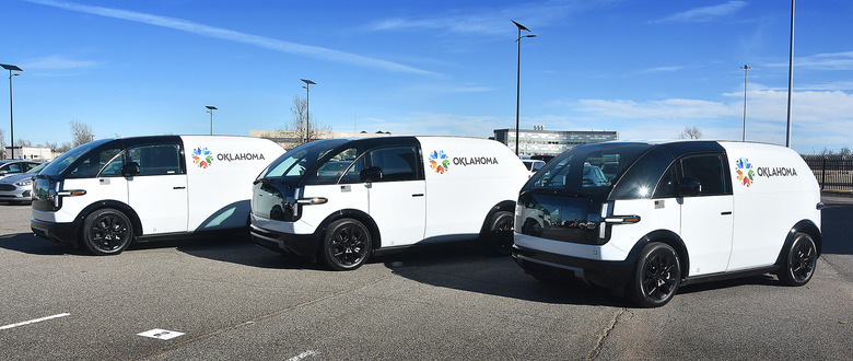 ThreeStateBrandedCanooVehiclesParkedInTheOMESFleetManagementParkingLot