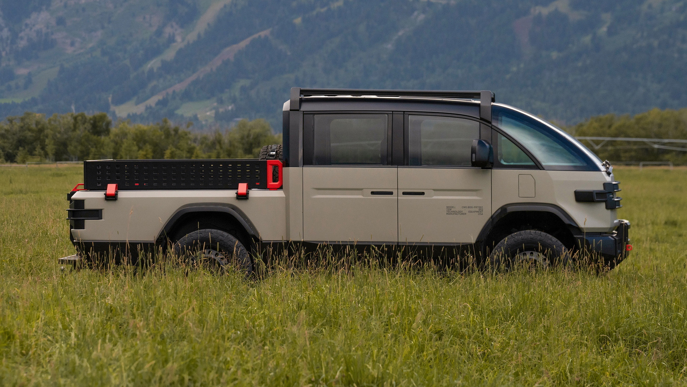 Canoo_LTVQC_Bulldog_Exterior_06s