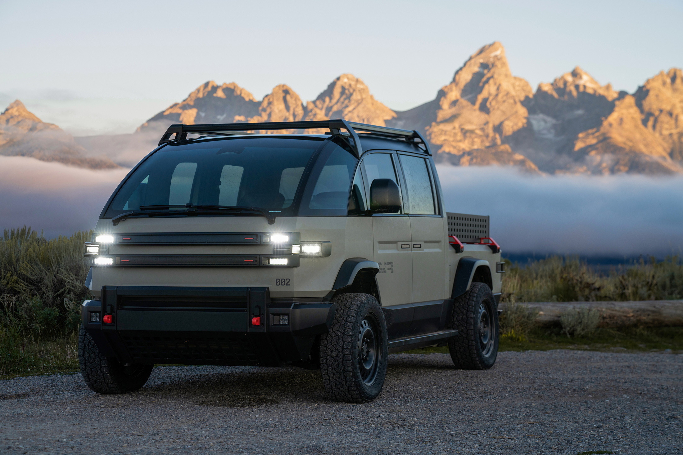 Canoo_LTVQC_Bulldog_Exterior_08