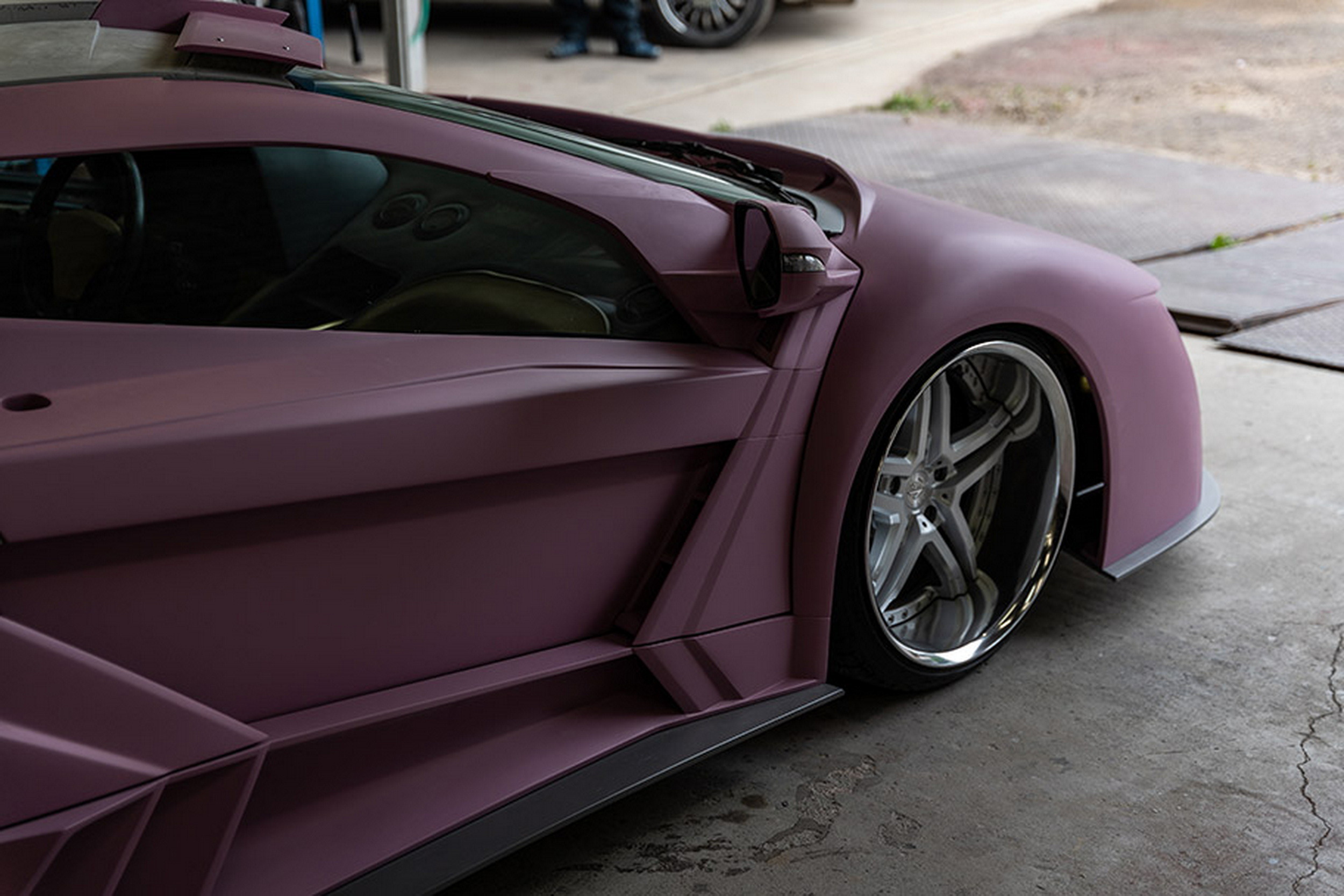 Value Progress Beast - Lamborghini Diablo (28)
