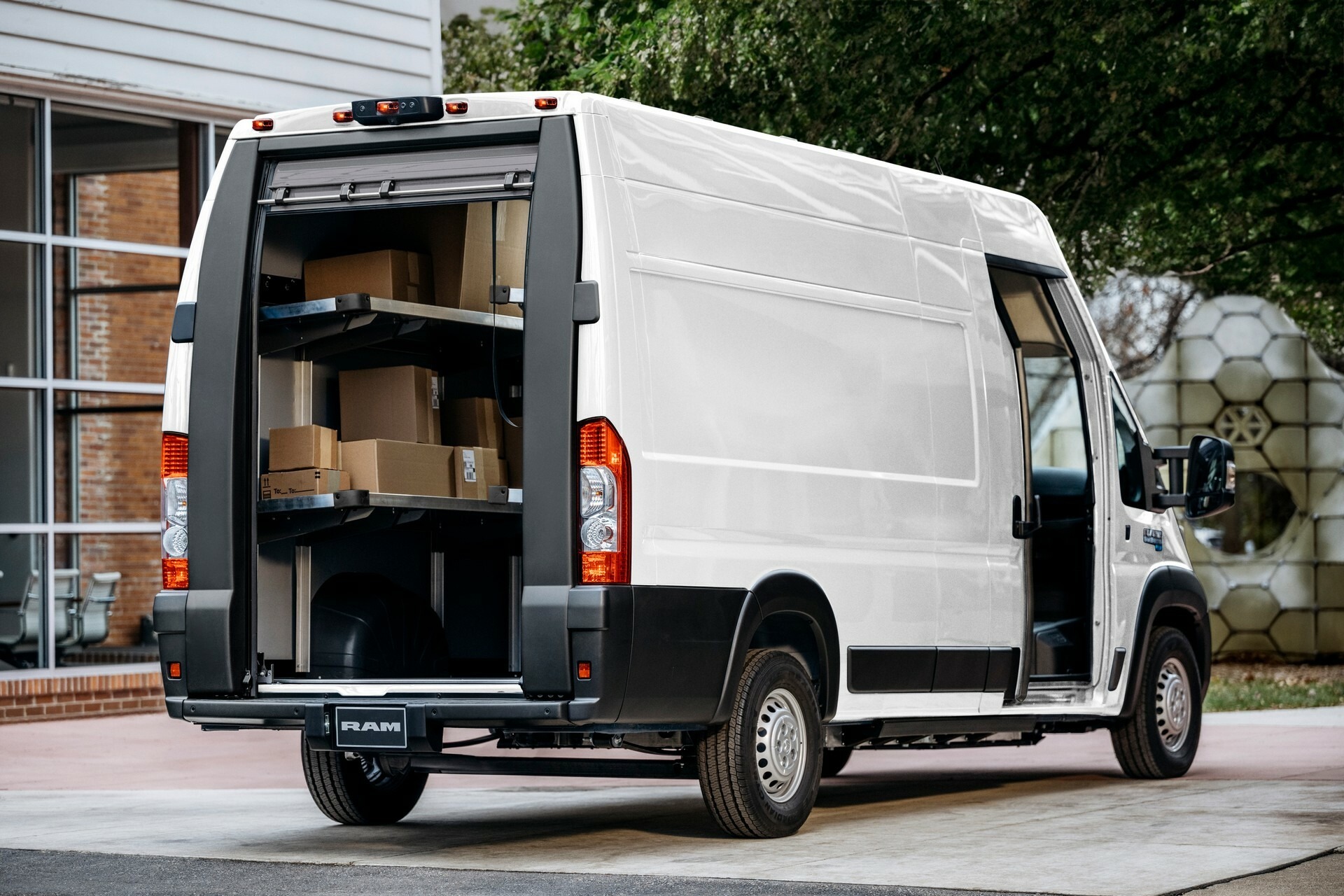 Ram ProMaster EV - 13